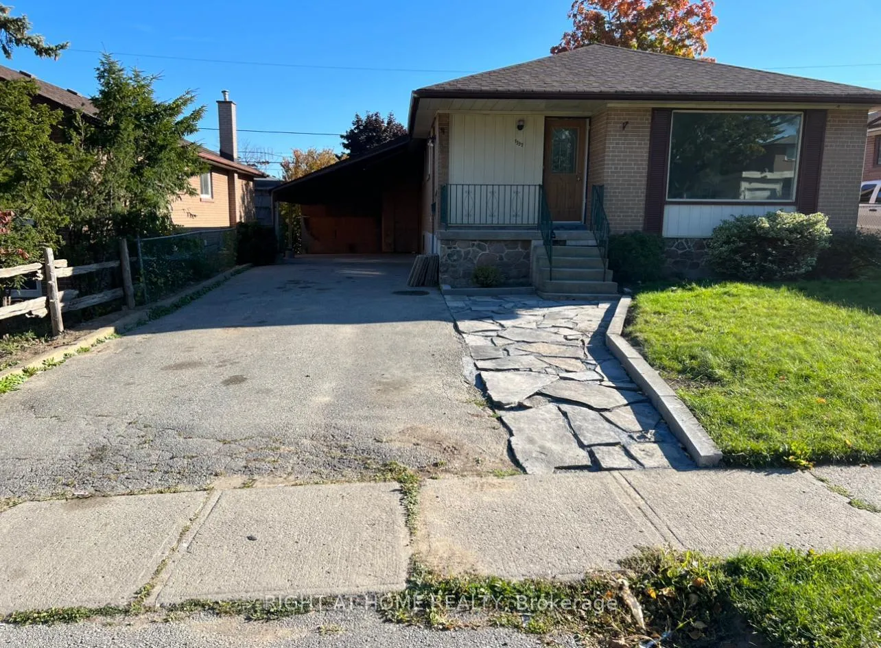 Photo 1 of 1337 Poprad Avenue S, Pickering, Bay Ridges — HOMEH