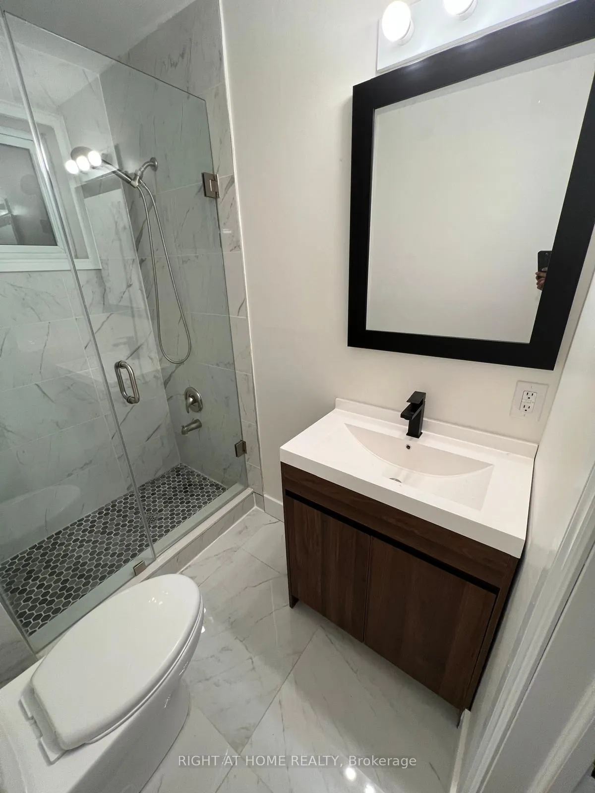 Photo 16 of 1337 Poprad Avenue S, Pickering, Bay Ridges — HOMEH