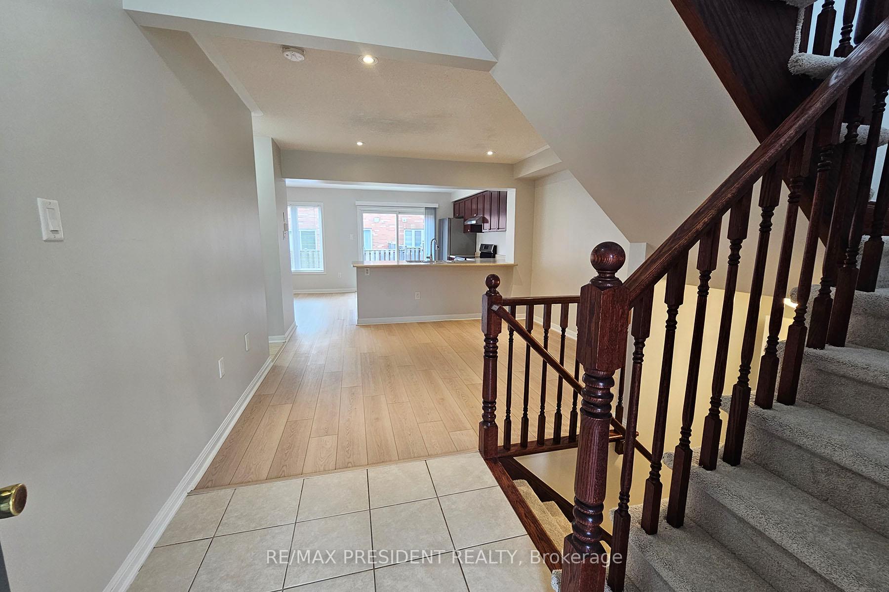 Photo 2 of 581 Cargill Path, Milton, Coates — HOMEH