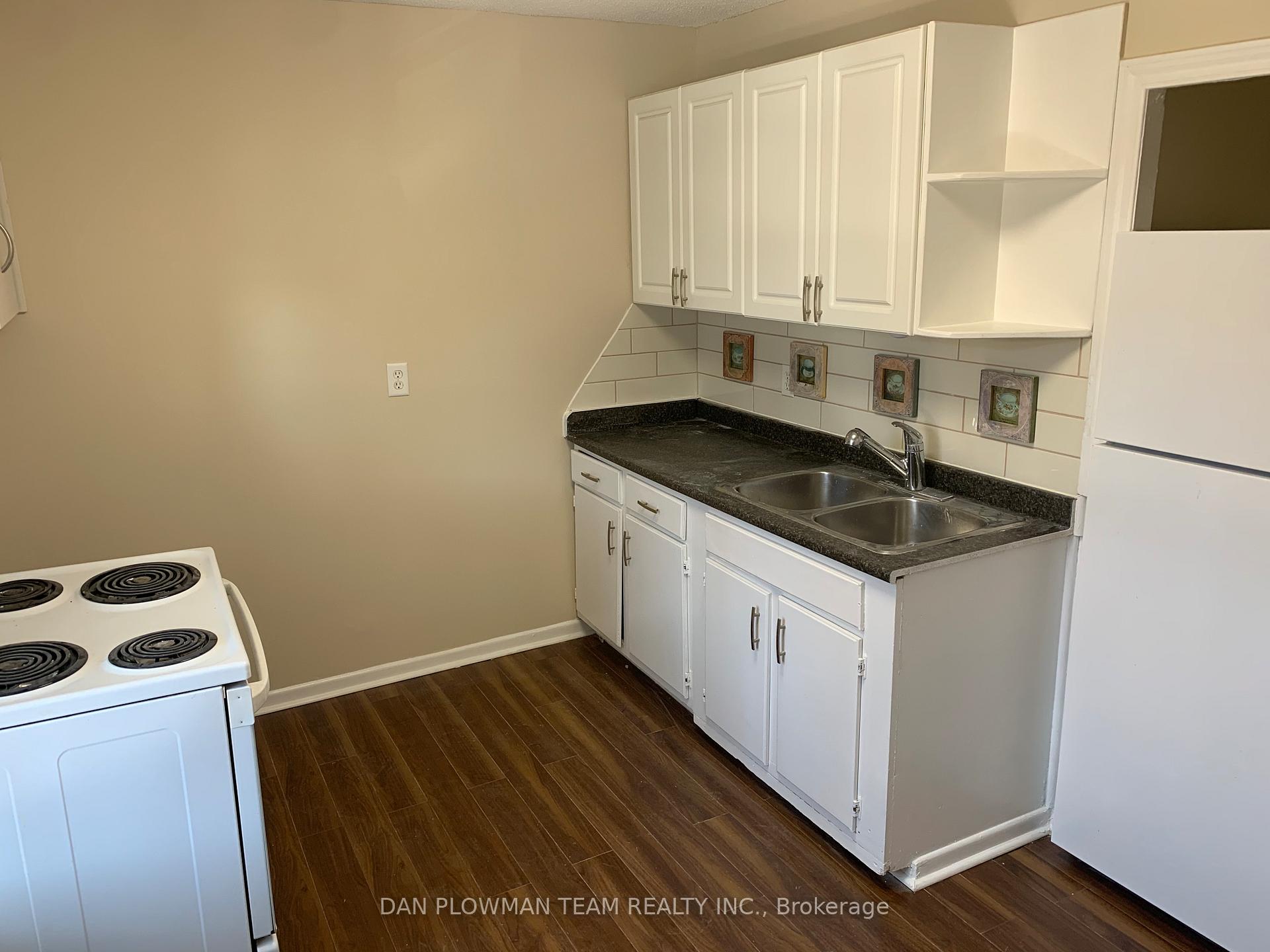 Photo 4 of Unit 3, 54 Ritson Road S, Oshawa, Central — HOMEH