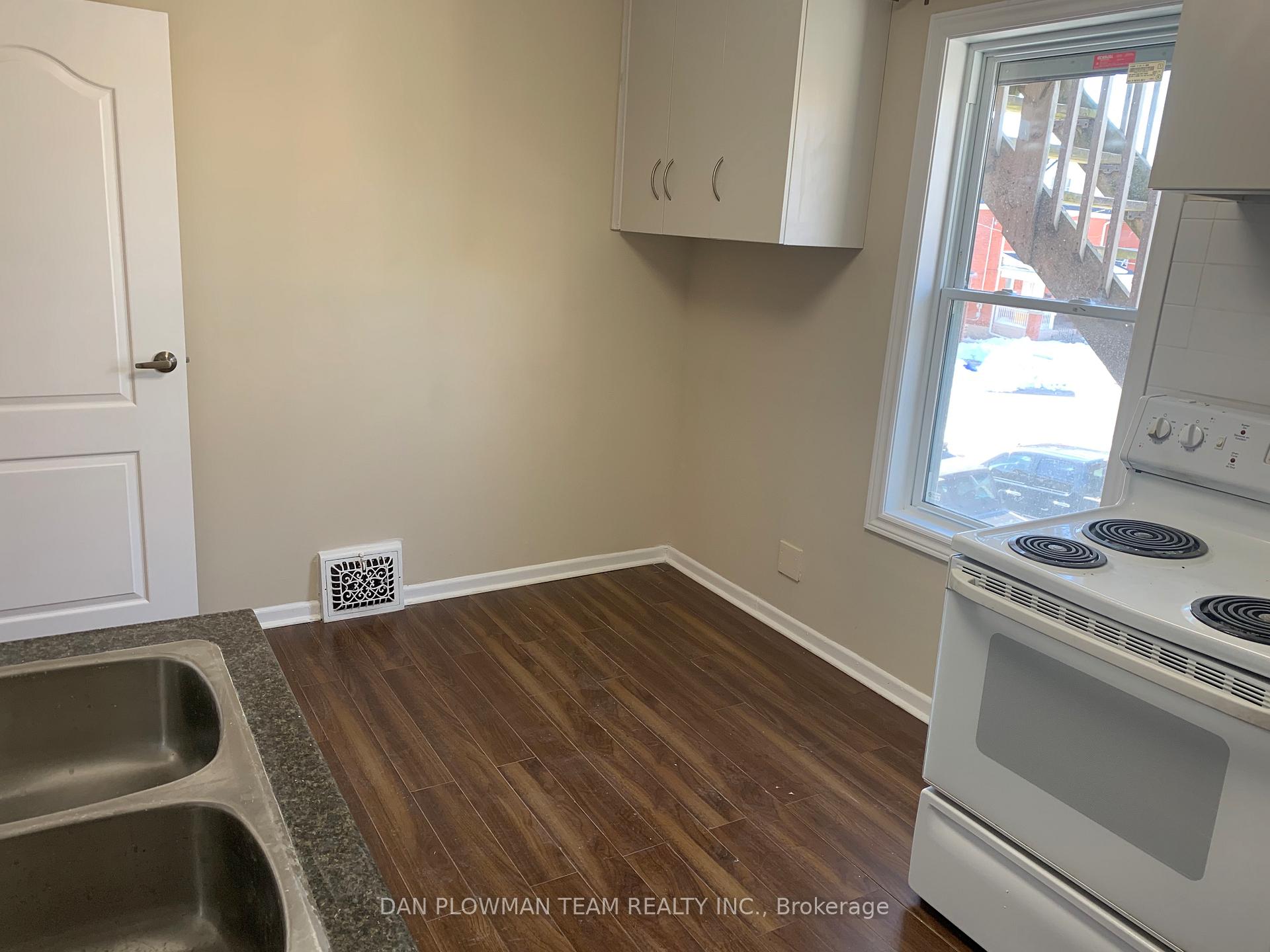 Photo 5 of Unit 3, 54 Ritson Road S, Oshawa, Central — HOMEH