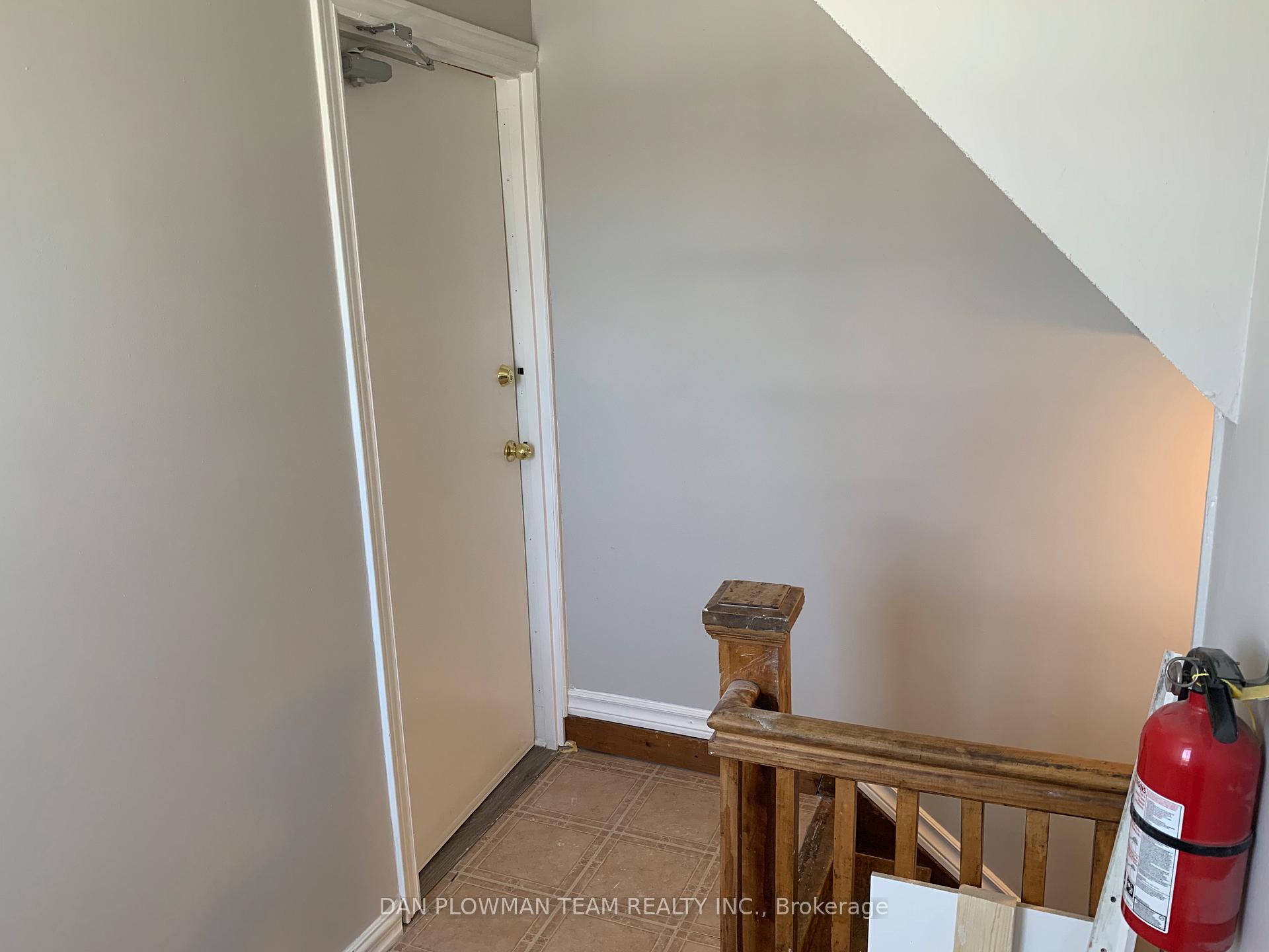 Photo 13 of Unit 3, 54 Ritson Road S, Oshawa, Central — HOMEH