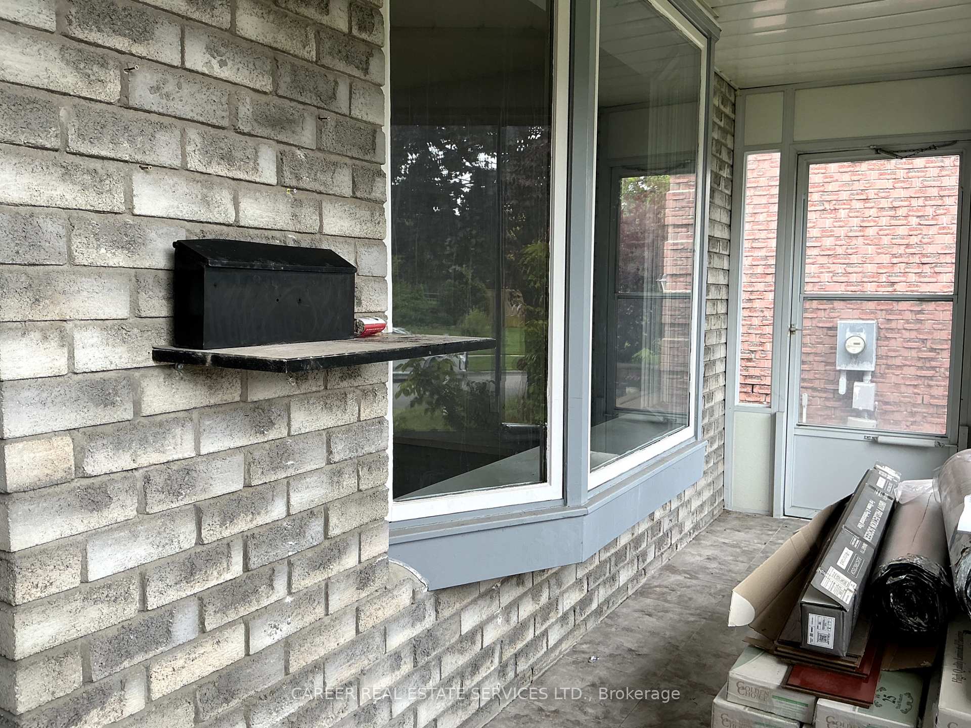 Photo 2 of 864 Sundance Circle, Oshawa, Northglen — HOMEH