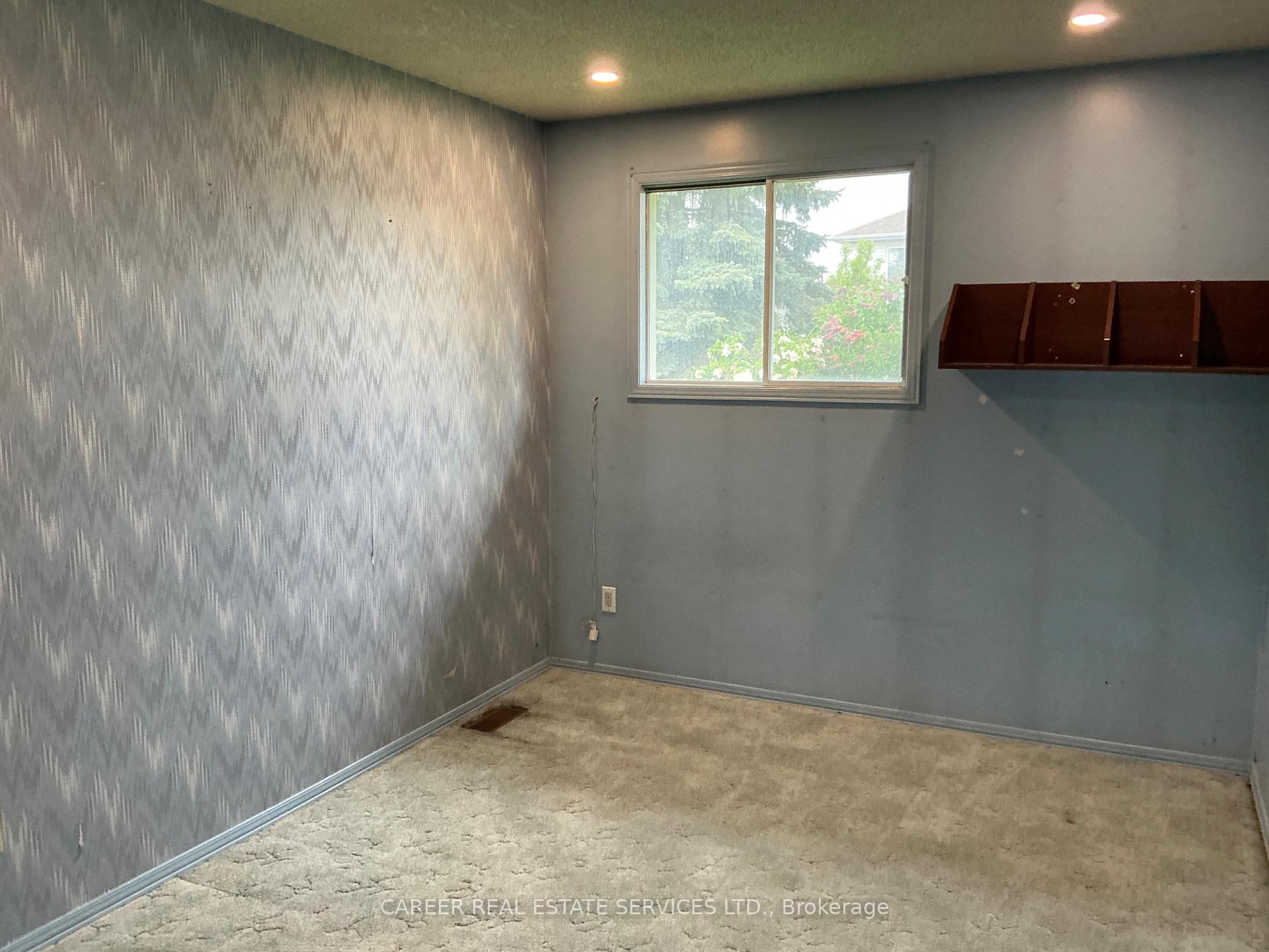 Photo 15 of 864 Sundance Circle, Oshawa, Northglen — HOMEH