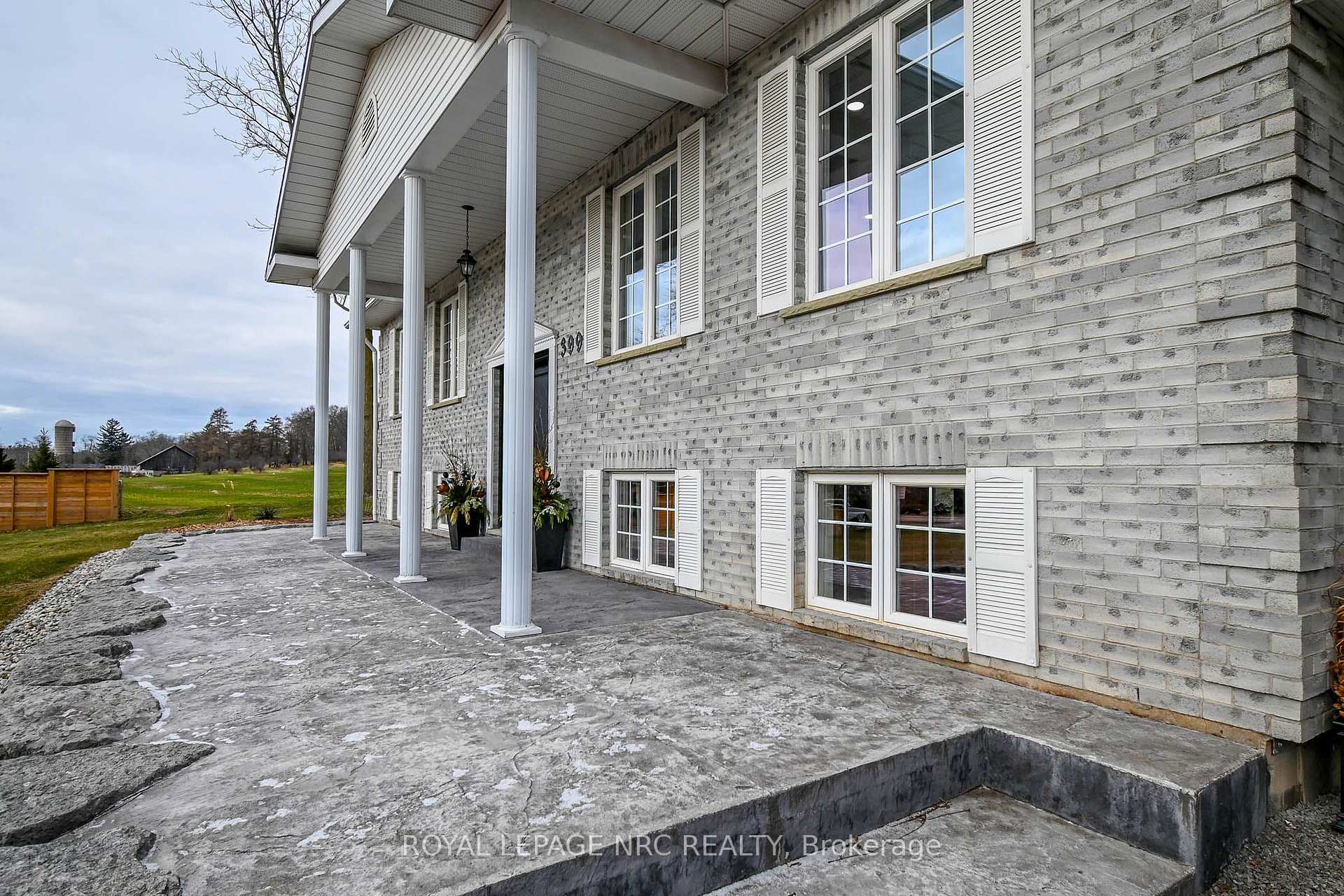 Photo 3 of 399 Canboro Road, Pelham, Fenwick — HOMEH