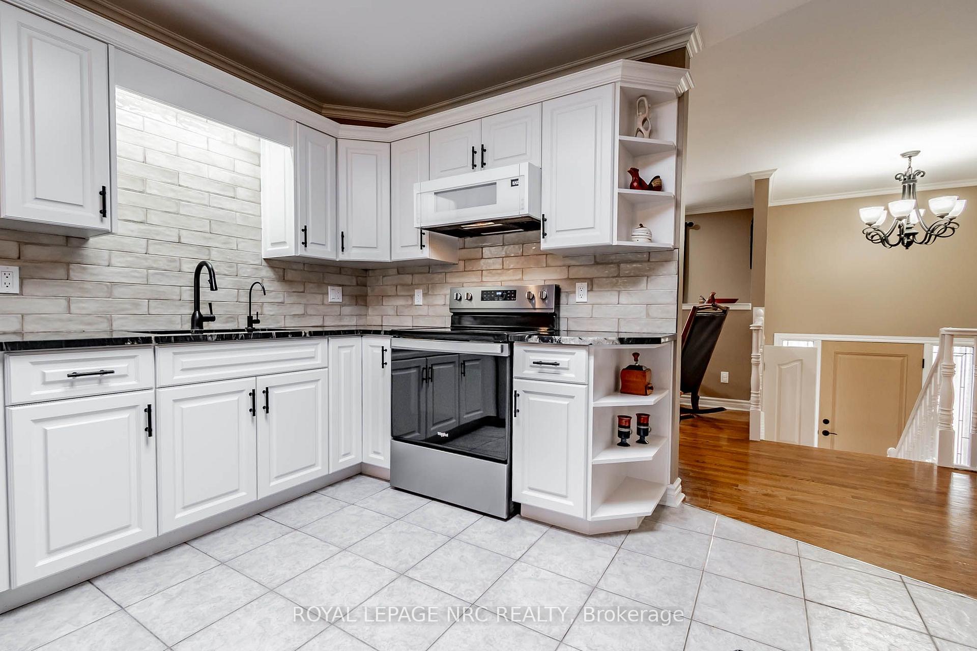 Photo 7 of 399 Canboro Road, Pelham, Fenwick — HOMEH
