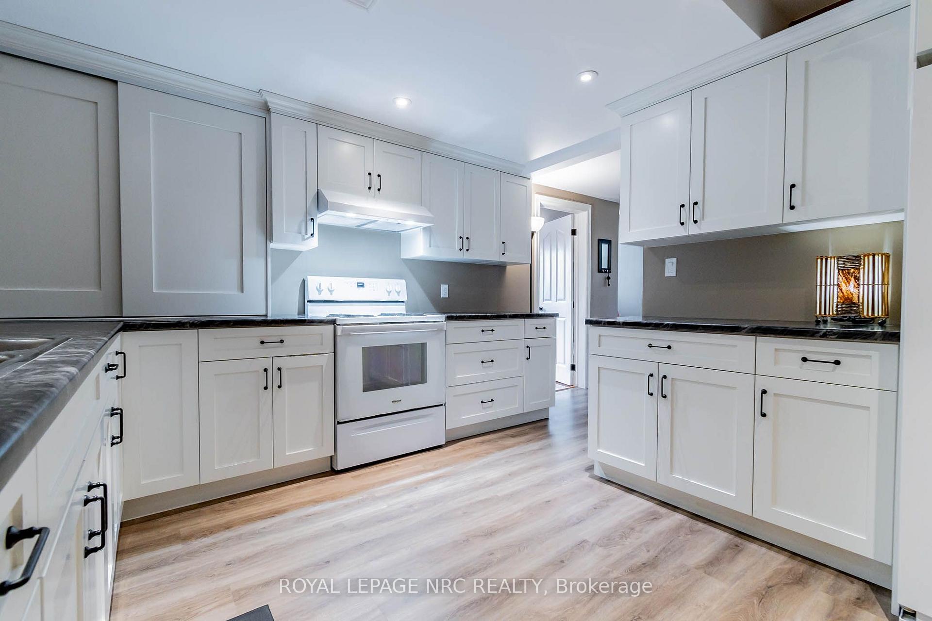 Photo 23 of 399 Canboro Road, Pelham, Fenwick — HOMEH