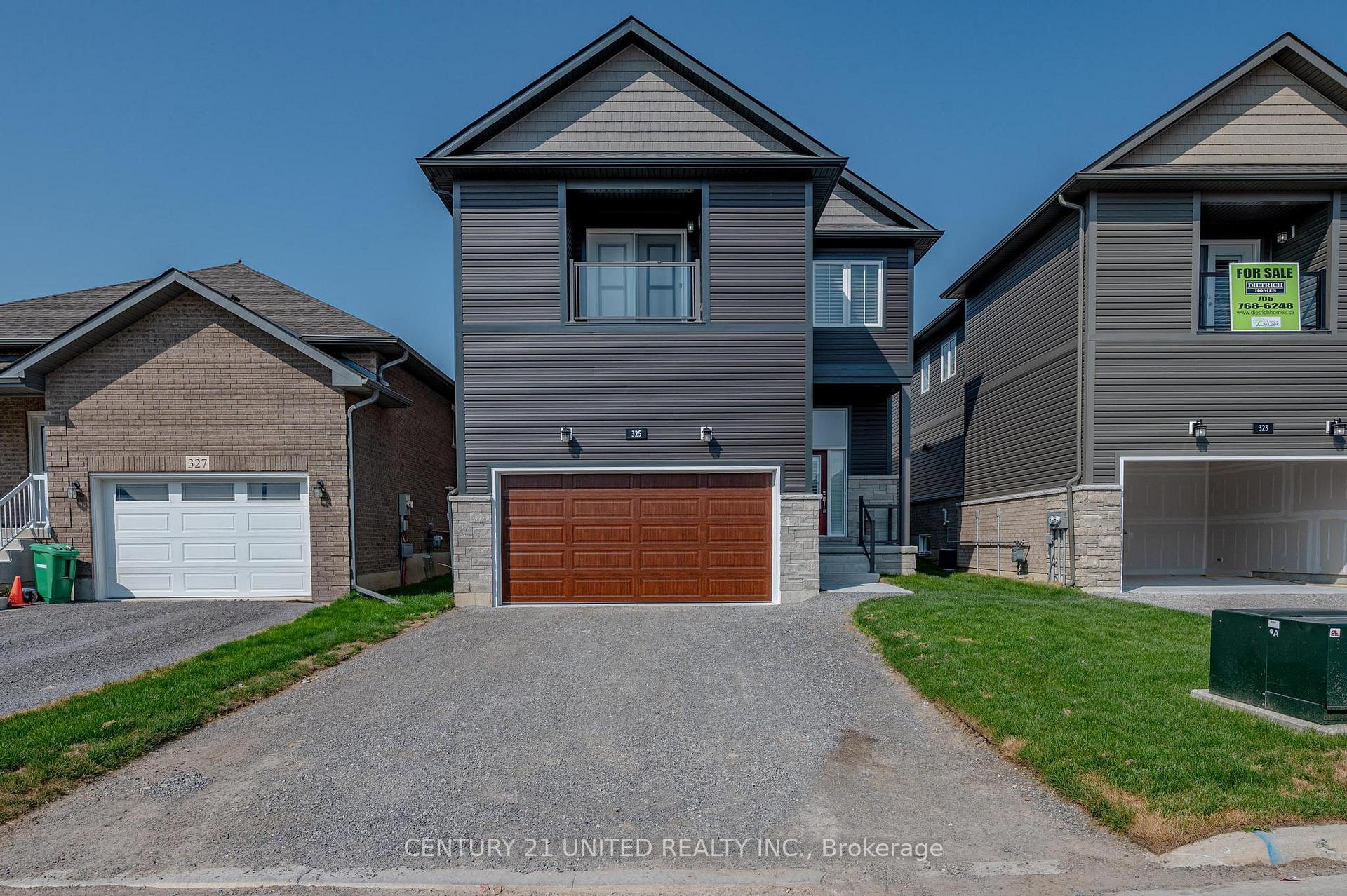 Front of 325 Mullighan Gardens