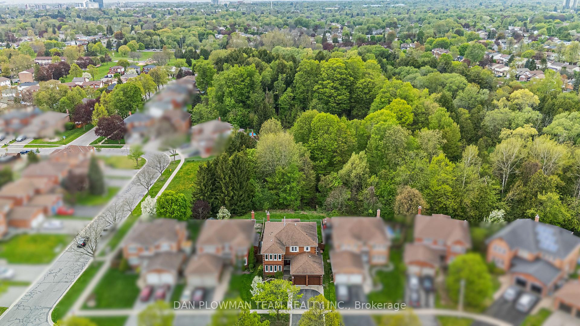 Photo 2 of 460 Palmtree Crescent, Oshawa, Eastdale — HOMEH