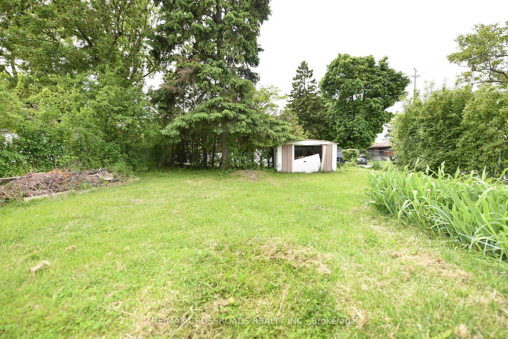 Photo 15 of 512 Wilson Road S, Oshawa, Donevan — HOMEH