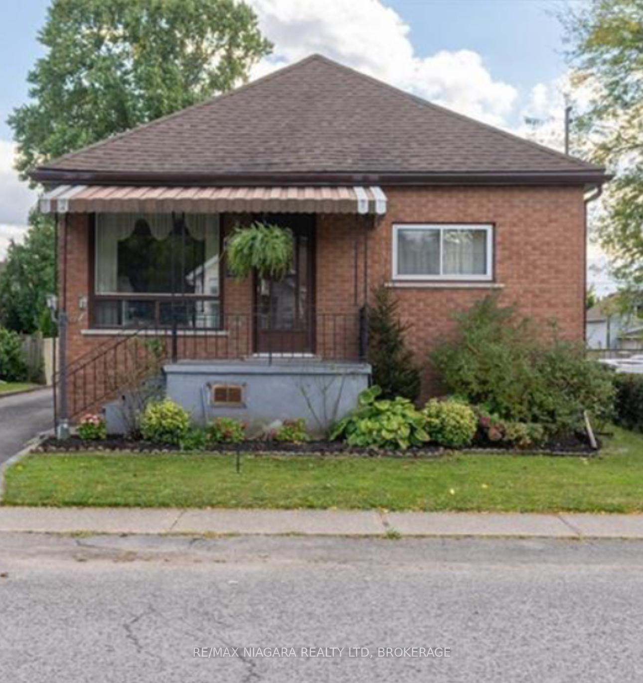 Front of Unit Upper, 6286 Culp Street