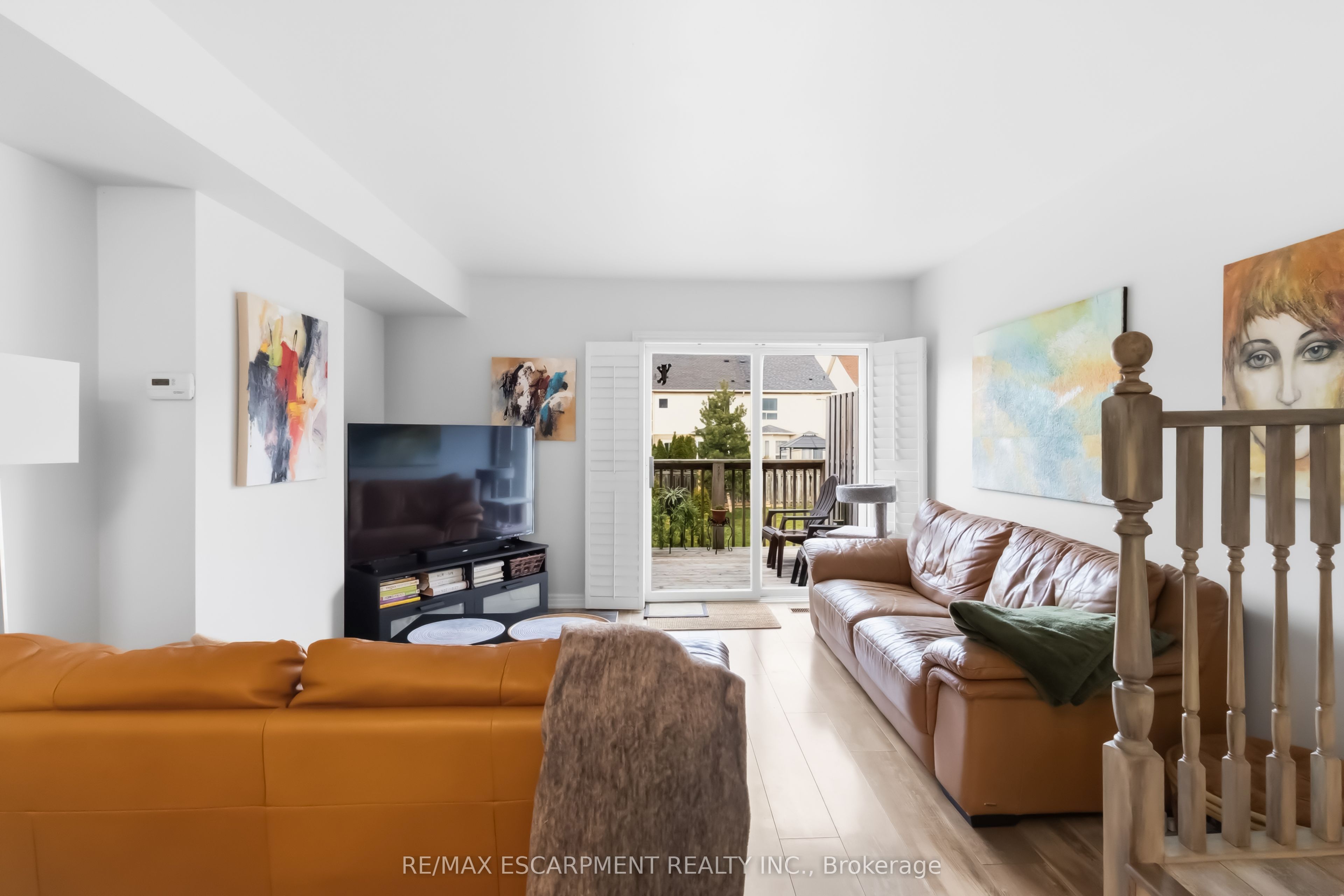 Photo 42 of Unit 30, 1751 Lampman Avenue, Burlington, Uptown — HOMEH