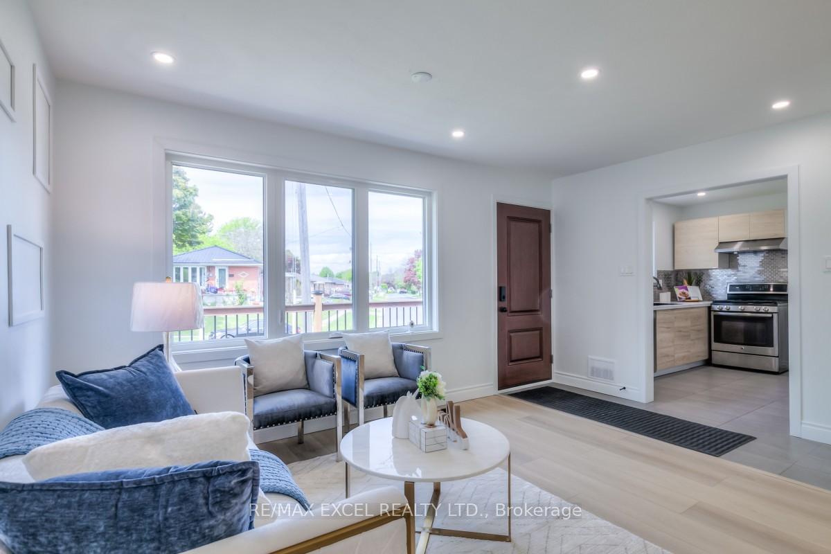 Photo 16 of 663 Lakeview Avenue, Oshawa, Lakeview — HOMEH