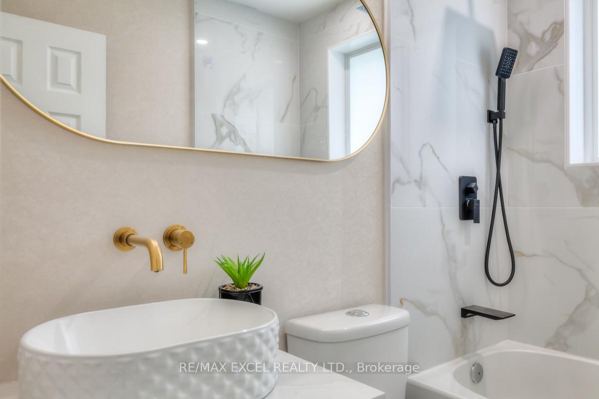 Photo 25 of 663 Lakeview Avenue, Oshawa, Lakeview — HOMEH