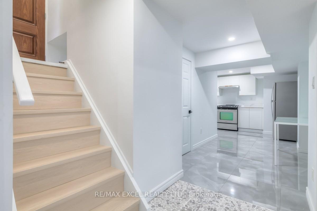 Photo 29 of 663 Lakeview Avenue, Oshawa, Lakeview — HOMEH