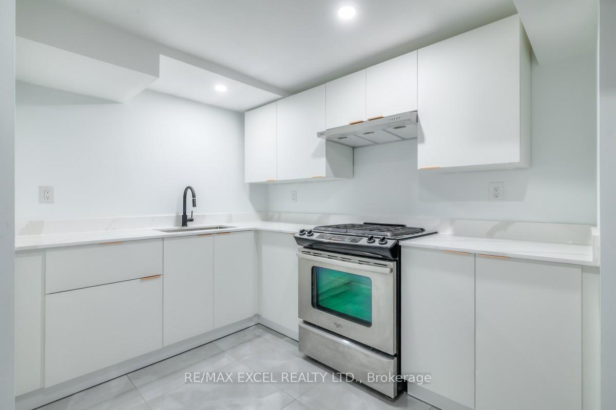 Photo 31 of 663 Lakeview Avenue, Oshawa, Lakeview — HOMEH