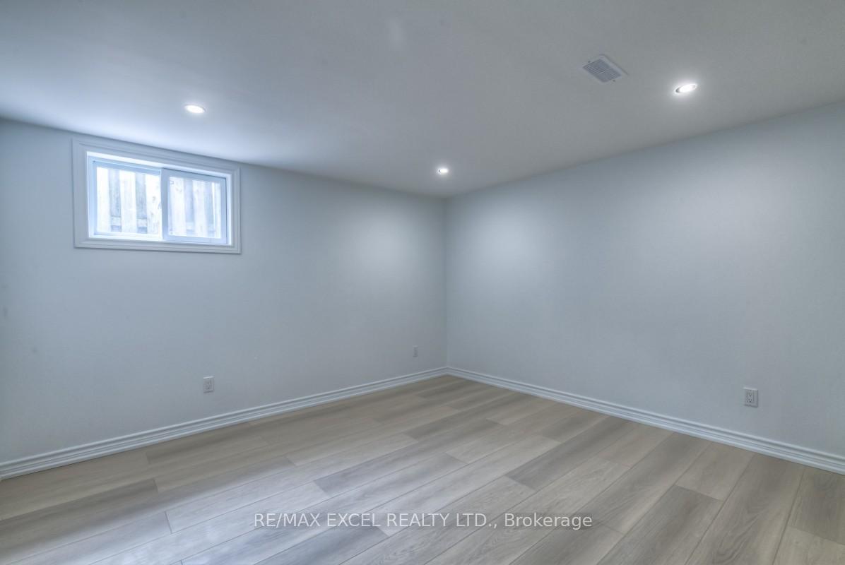 Photo 35 of 663 Lakeview Avenue, Oshawa, Lakeview — HOMEH