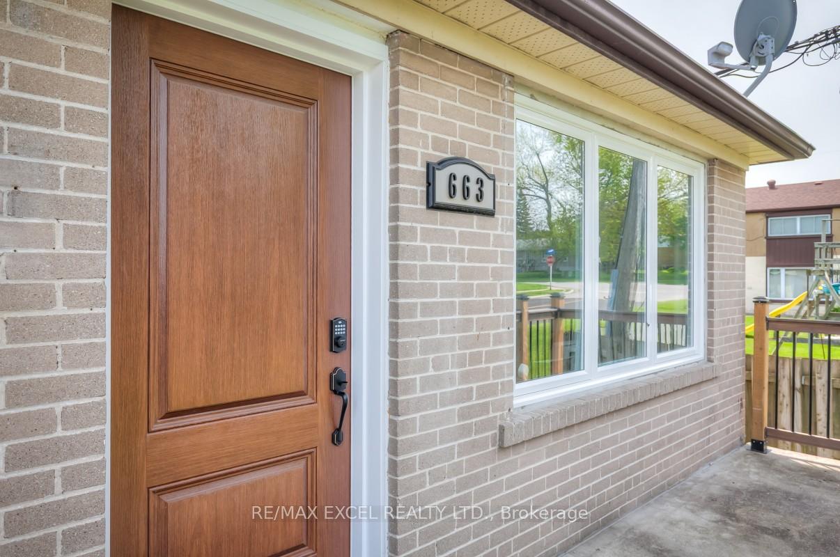 Photo 41 of 663 Lakeview Avenue, Oshawa, Lakeview — HOMEH
