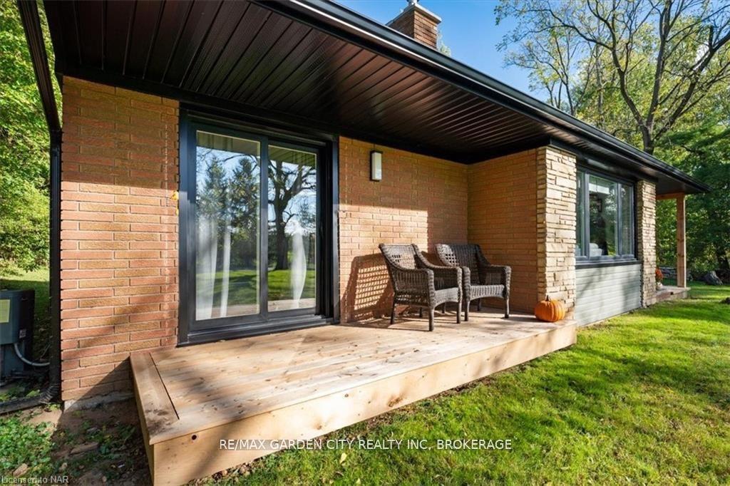 Photo 14 of 1717 Cream Street, Pelham, North Pelham — HOMEH