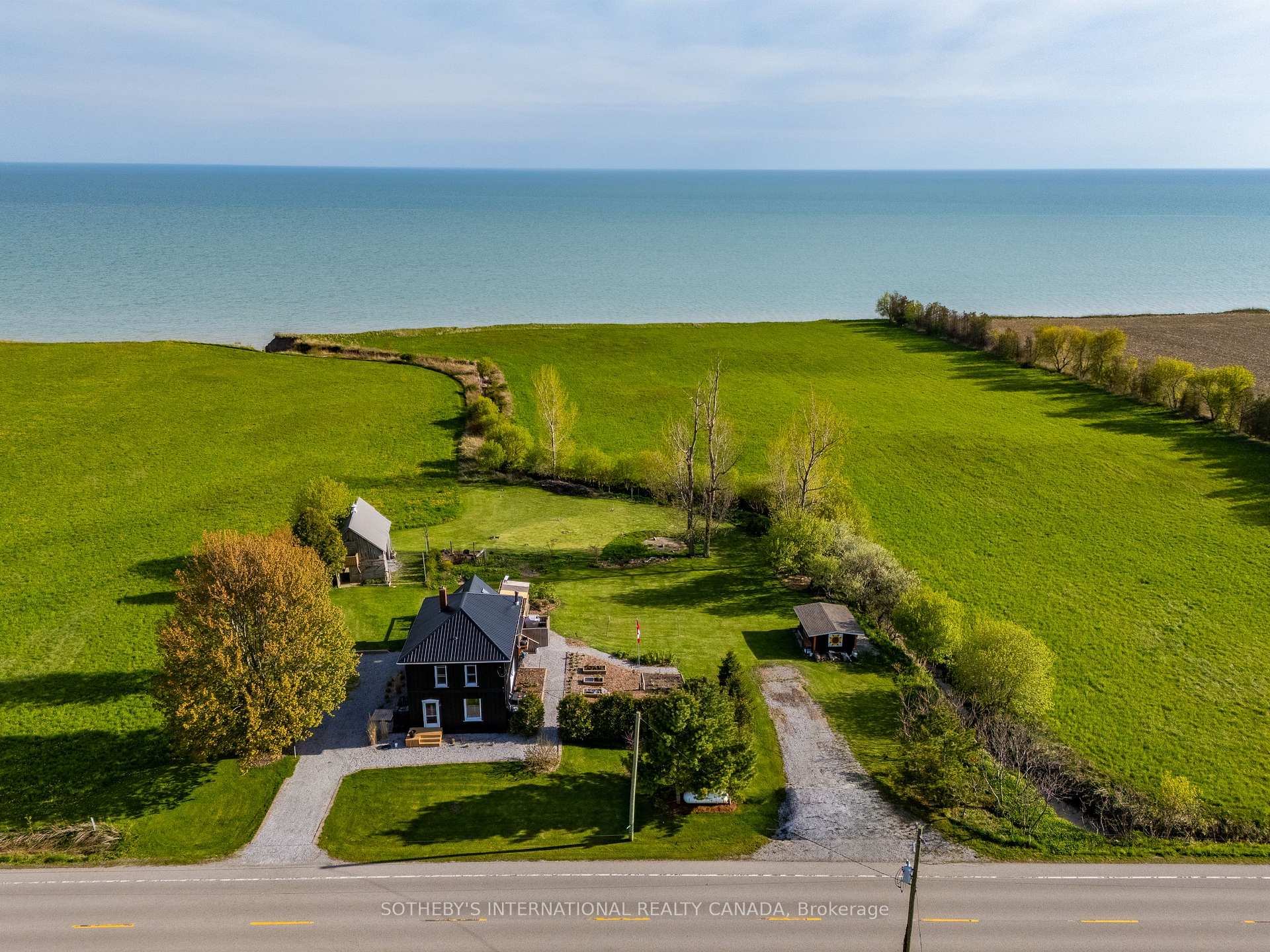 Photo 1 of 1698 Lakeshore Road, Norfolk, Rural Houghton — HOMEH