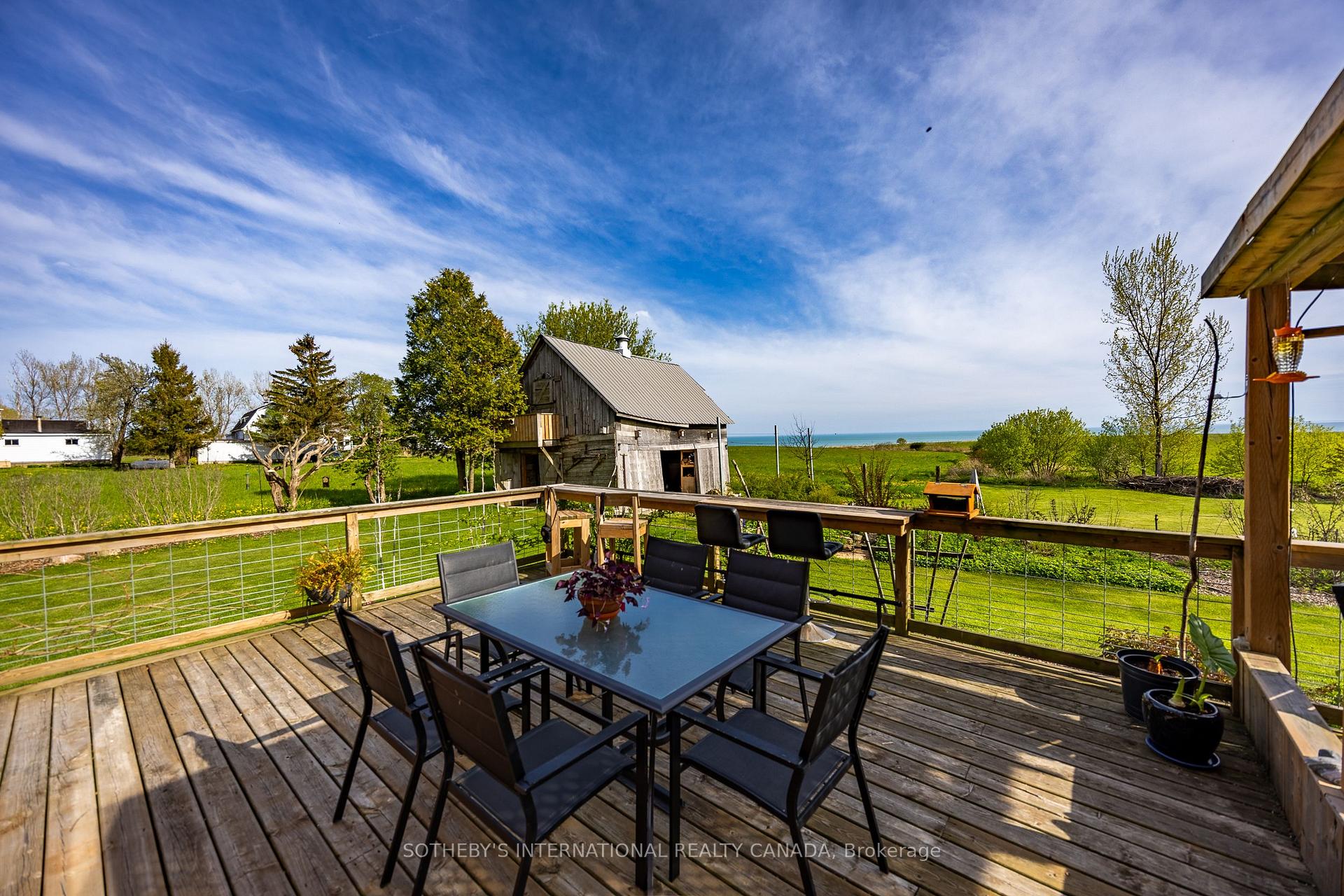 Photo 12 of 1698 Lakeshore Road, Norfolk, Rural Houghton — HOMEH