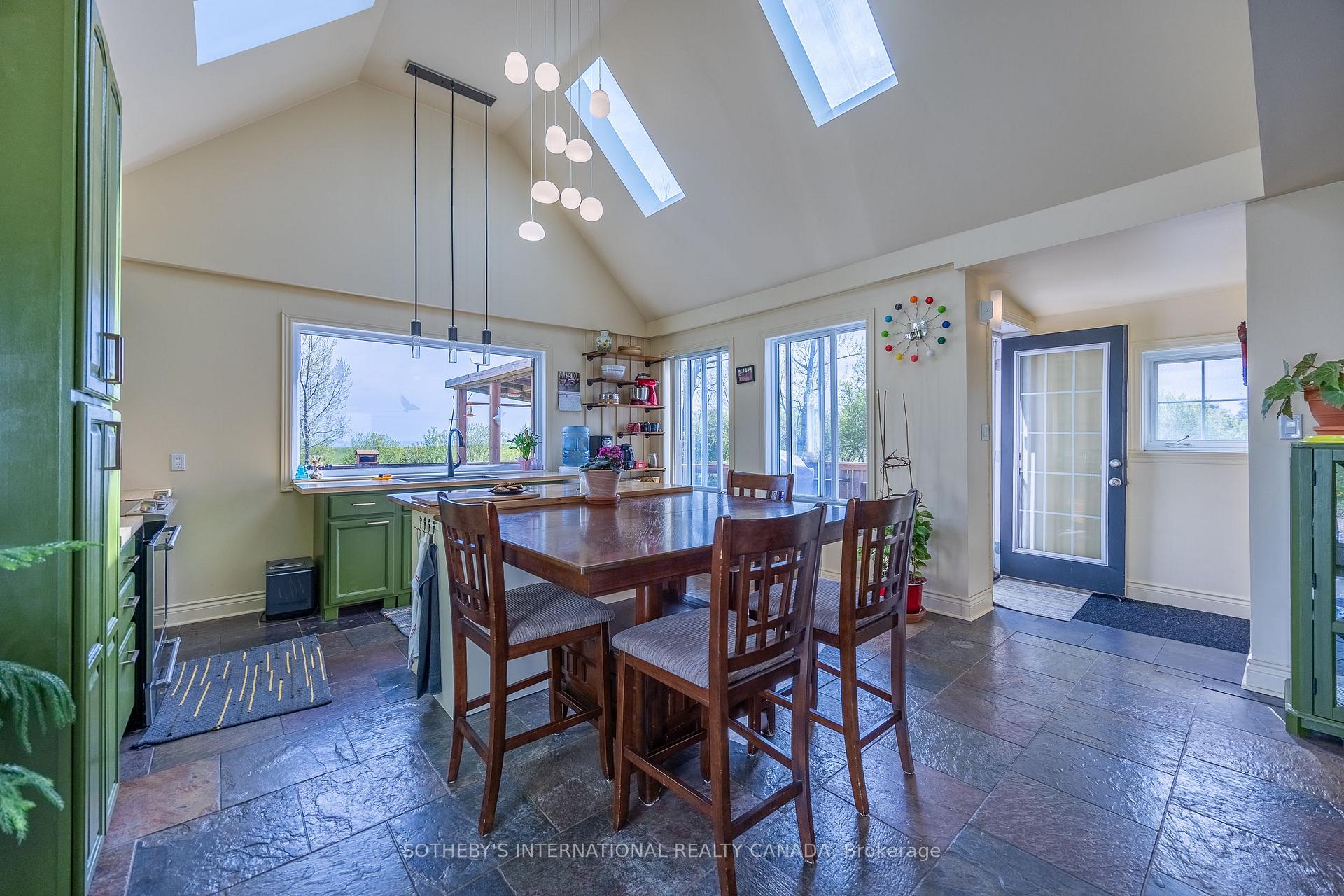 Photo 17 of 1698 Lakeshore Road, Norfolk, Rural Houghton — HOMEH