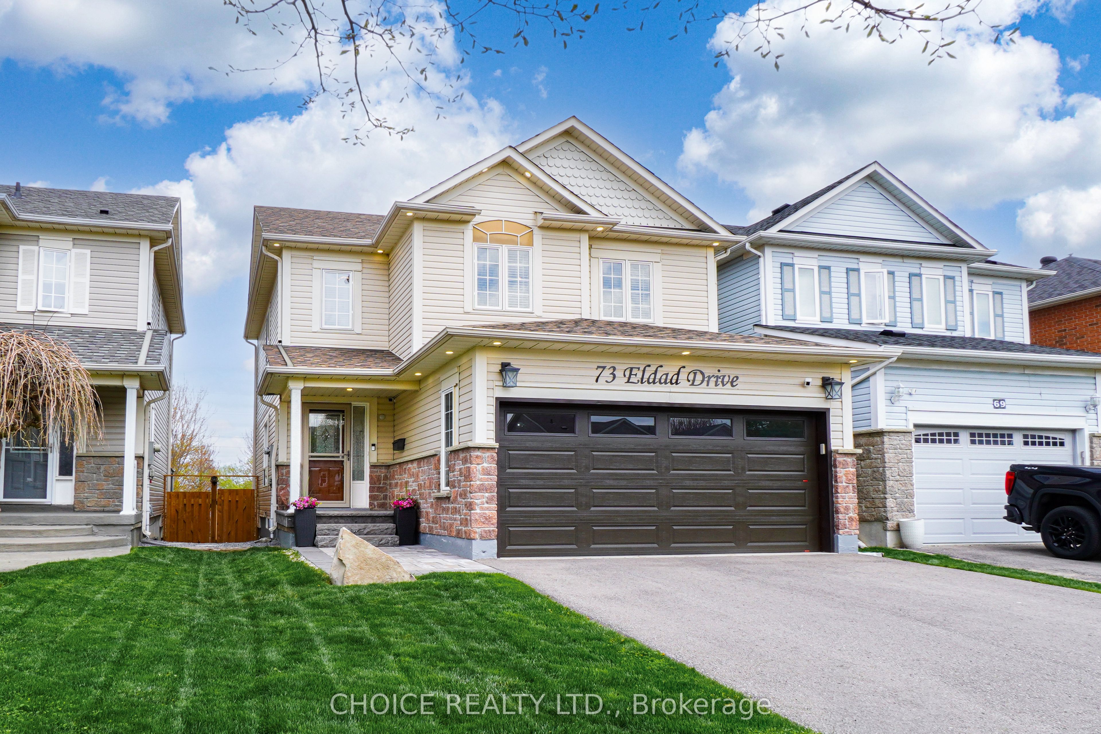 Photo 2 of 73 Eldad Drive, Clarington, Bowmanville — HOMEH