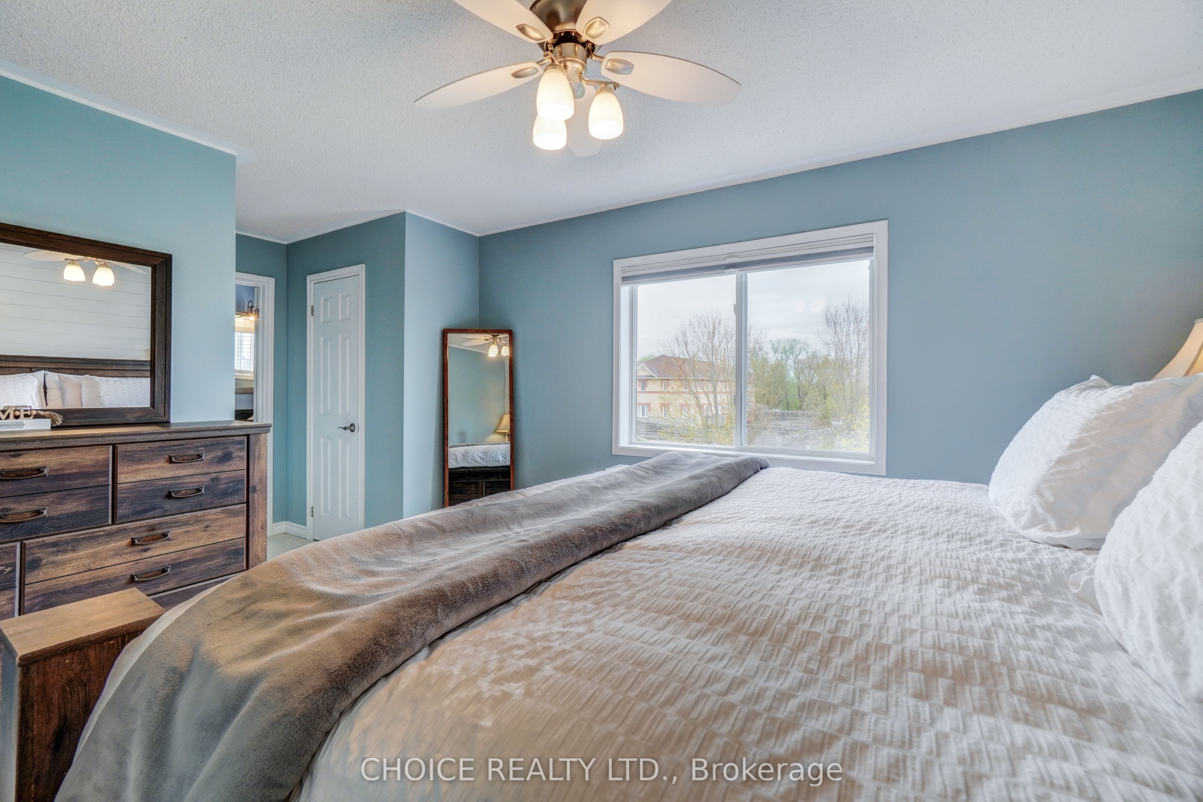 Photo 26 of 73 Eldad Drive, Clarington, Bowmanville — HOMEH