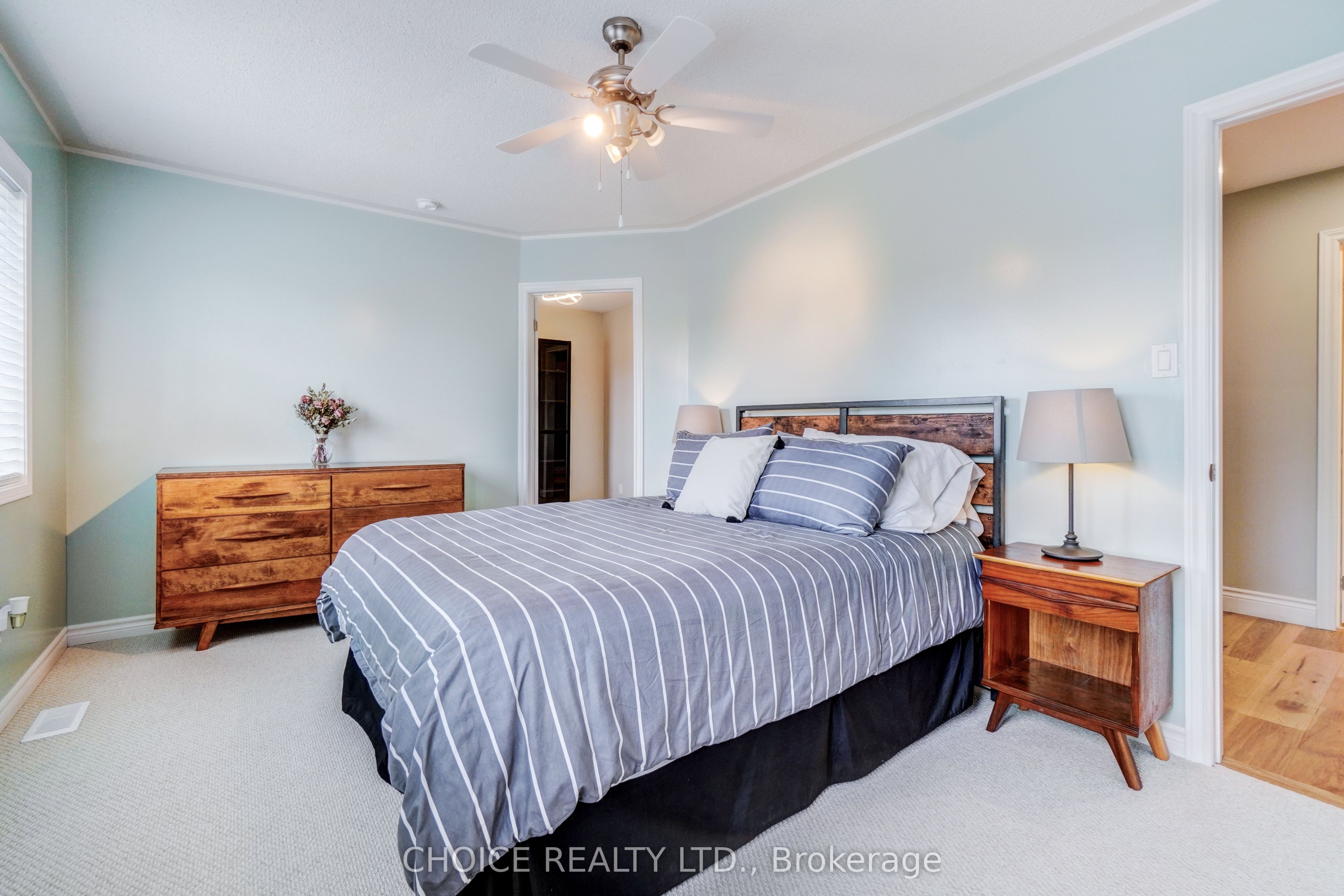 Photo 29 of 73 Eldad Drive, Clarington, Bowmanville — HOMEH