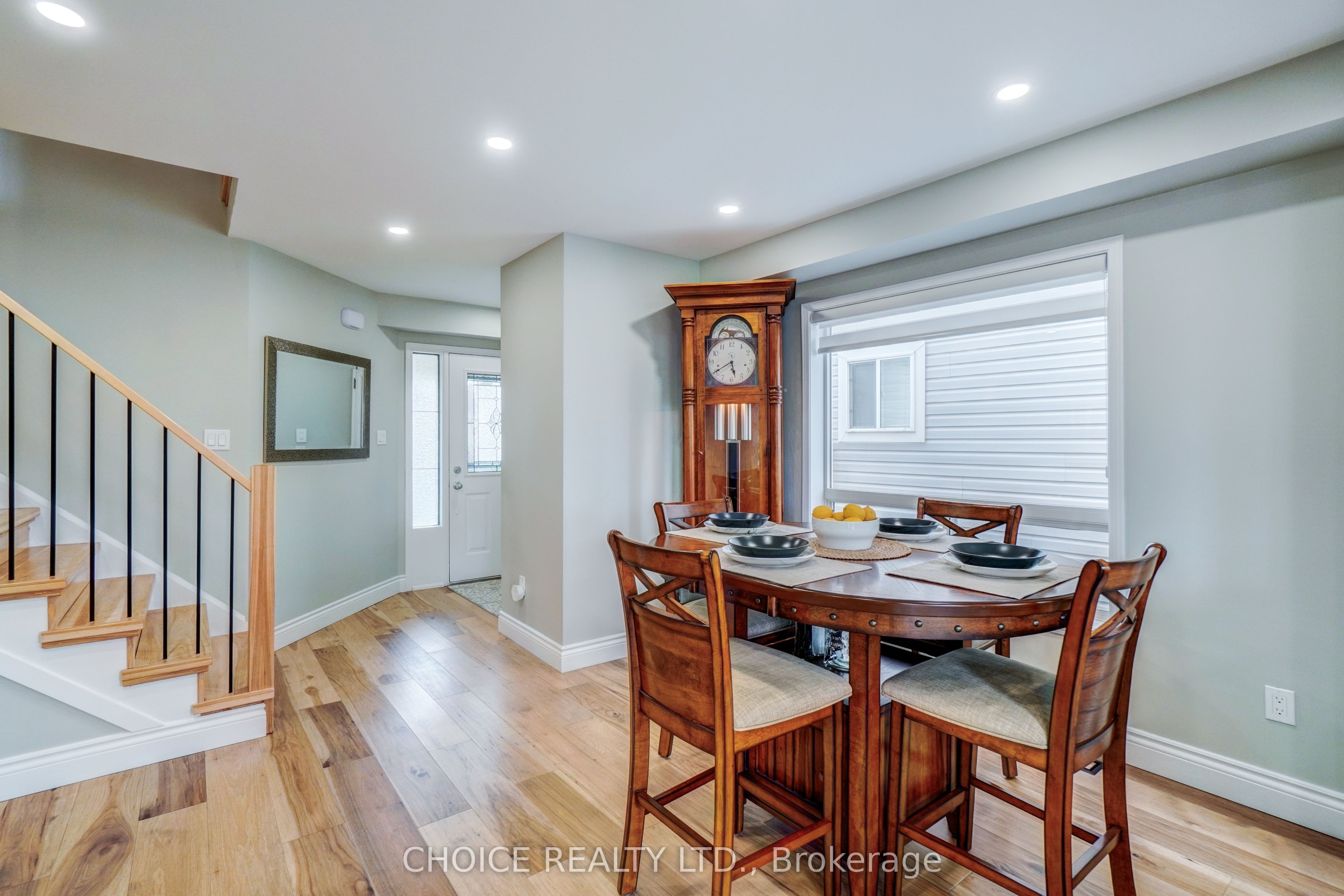 Photo 8 of 73 Eldad Drive, Clarington, Bowmanville — HOMEH