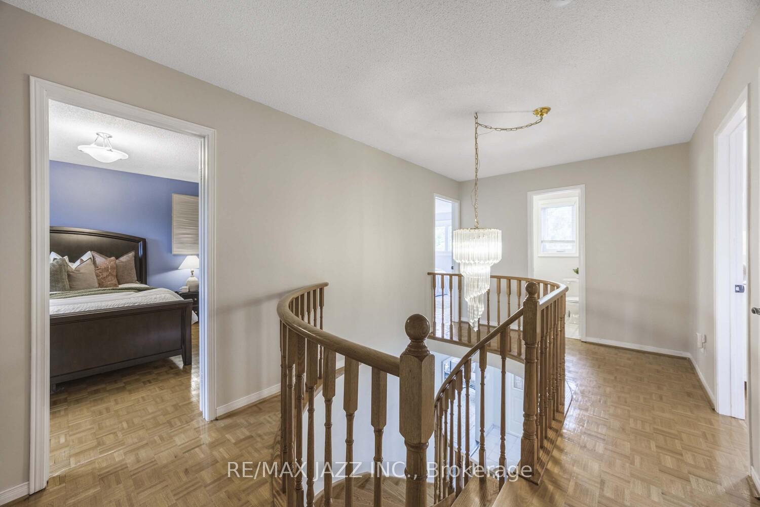 Photo 30 of 817 Nevada Court, Oshawa, McLaughlin — HOMEH