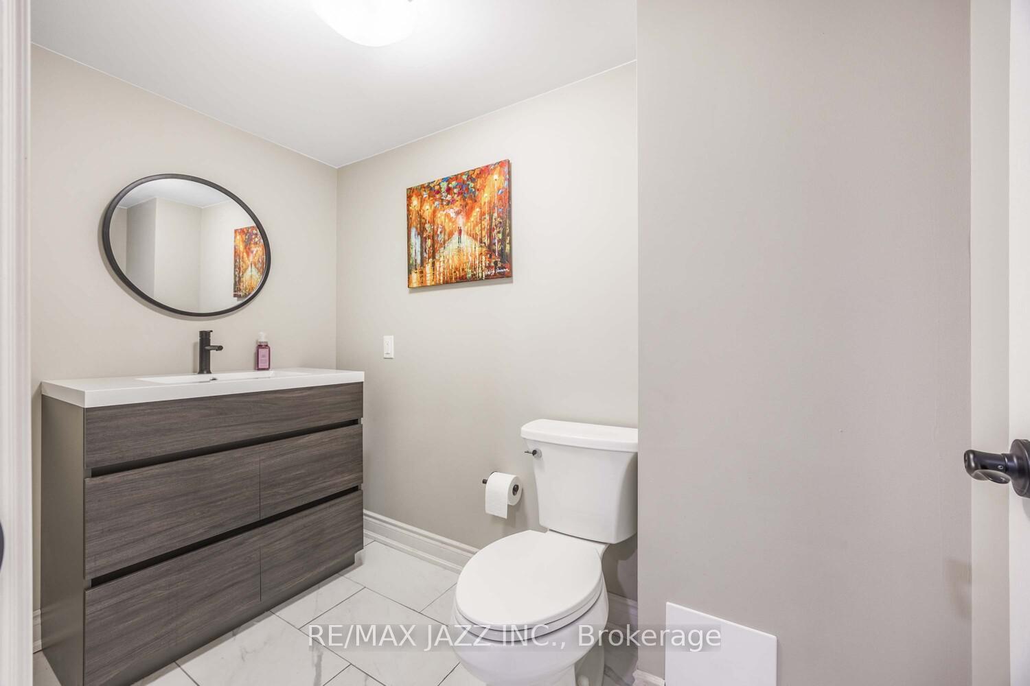 Photo 34 of 817 Nevada Court, Oshawa, McLaughlin — HOMEH