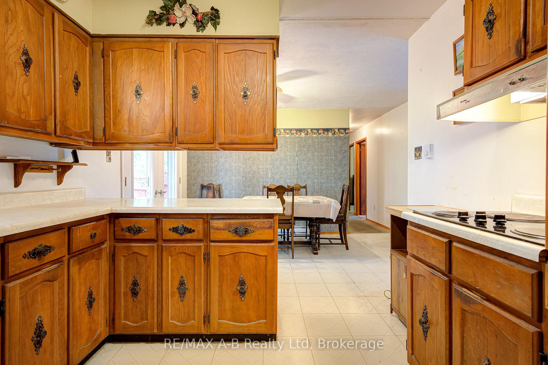 Photo 18 of 190 Avonton Road, Perth South, Sebringville — HOMEH