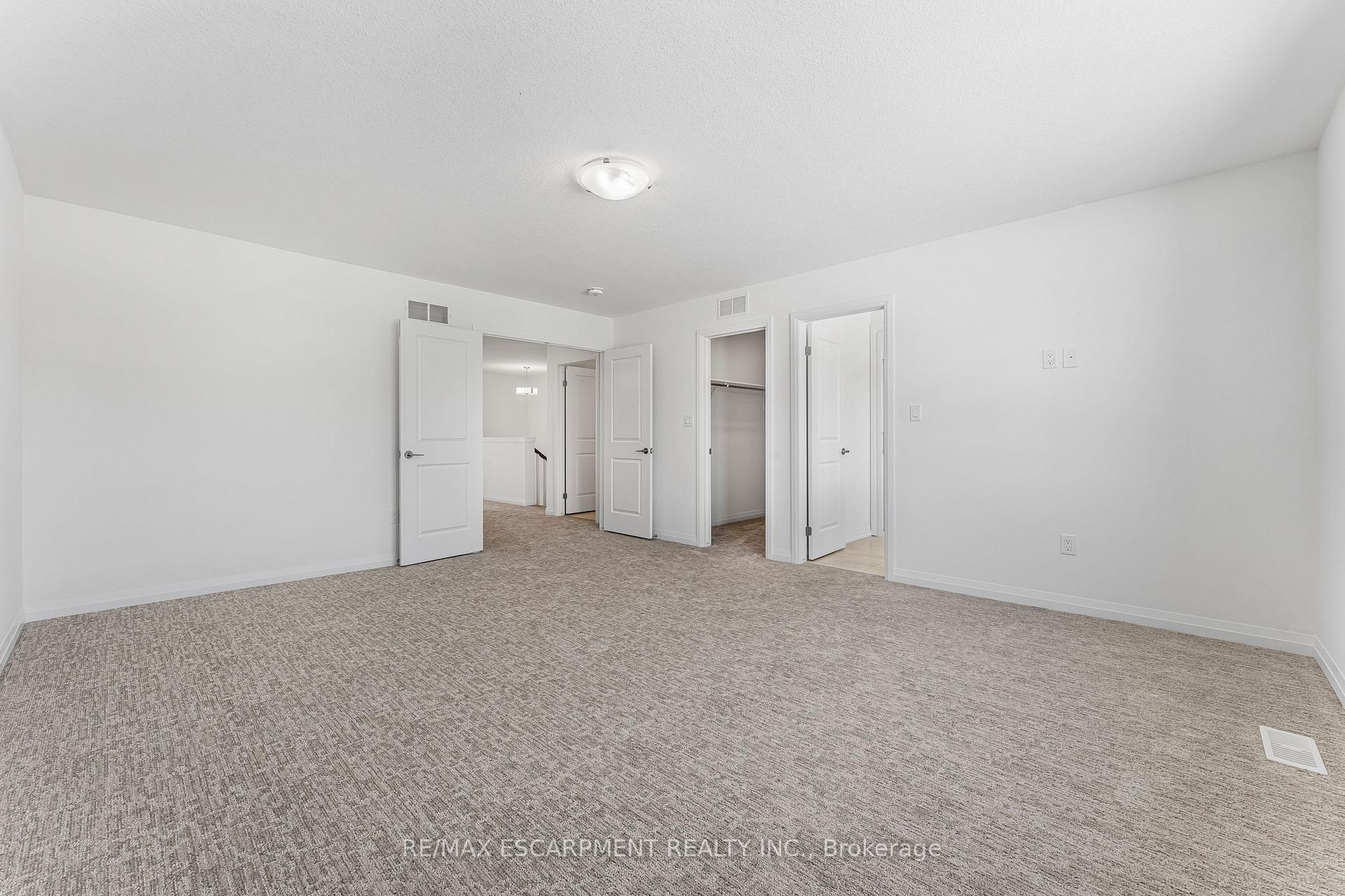 Photo 26 of 43 Saffron Way, Pelham, Fonthill — HOMEH
