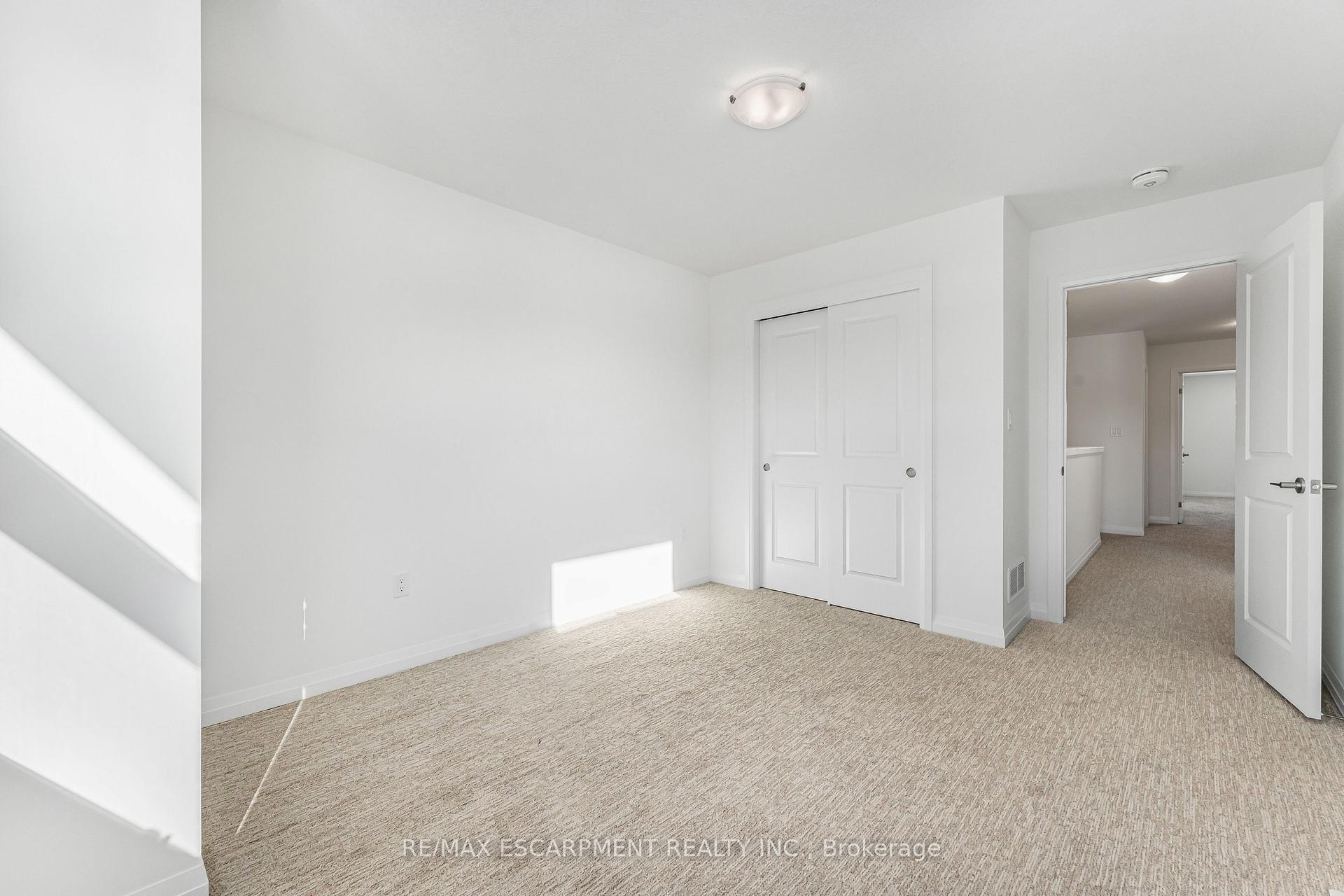 Photo 36 of 43 Saffron Way, Pelham, Fonthill — HOMEH