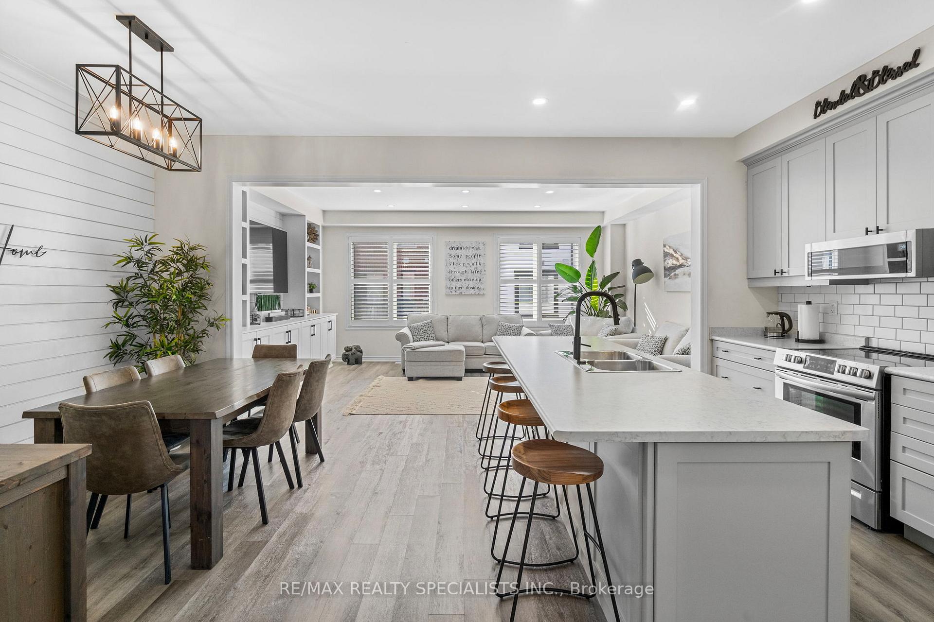 Photo 5 of Unit 23, 975 Whitlock Avenue, Milton, Cobban — HOMEH