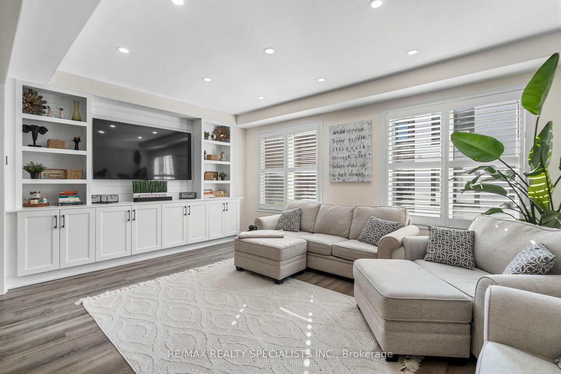 Photo 9 of Unit 23, 975 Whitlock Avenue, Milton, Cobban — HOMEH