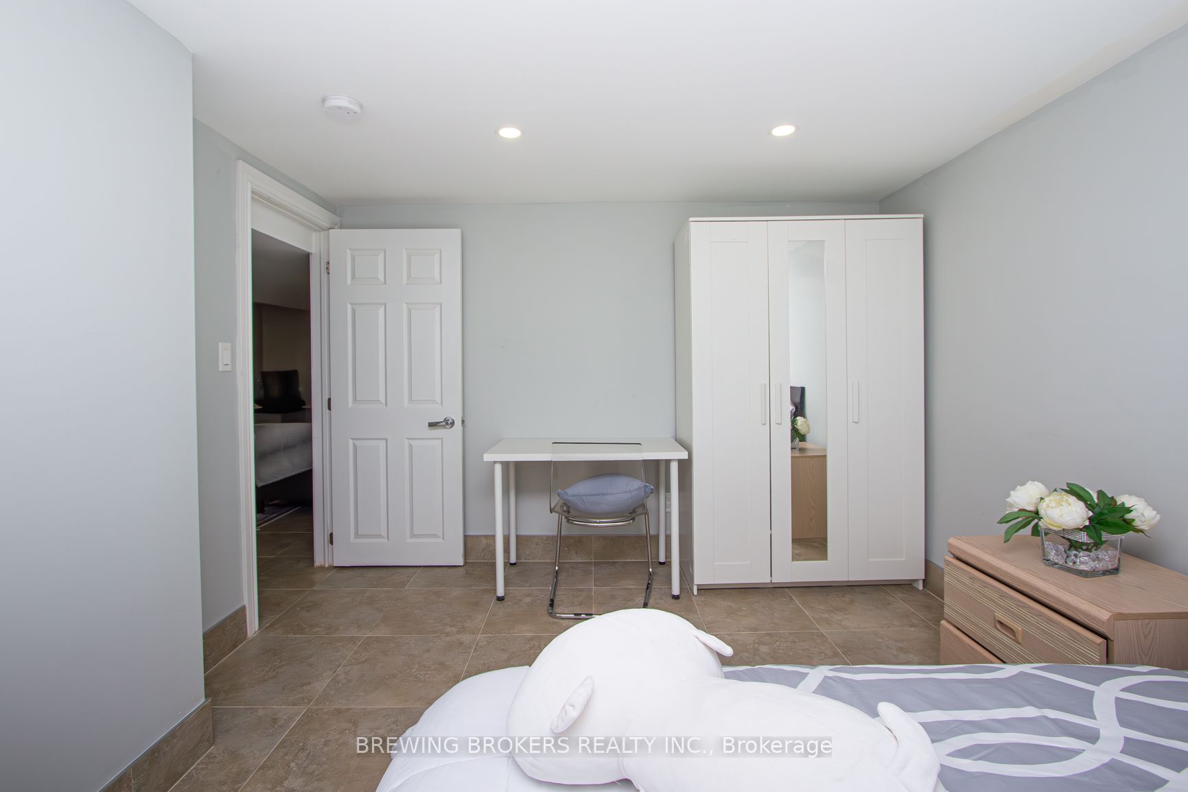 Photo 55 of 55 Elmhurst Drive, Etobicoke, Elms-Old Rexdale — HOMEH