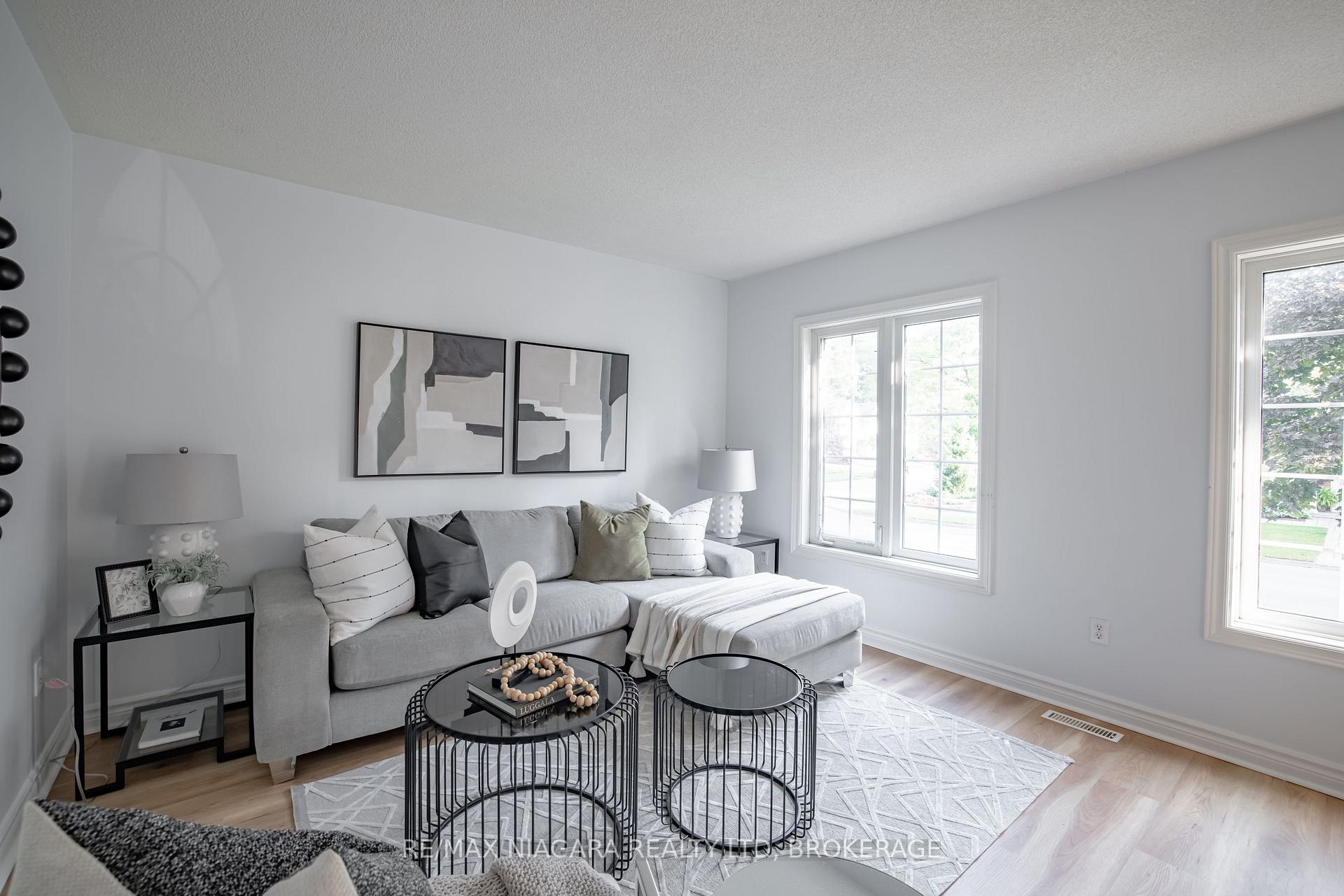 Photo 8 of 122 Welland Road, Pelham, Fonthill — HOMEH