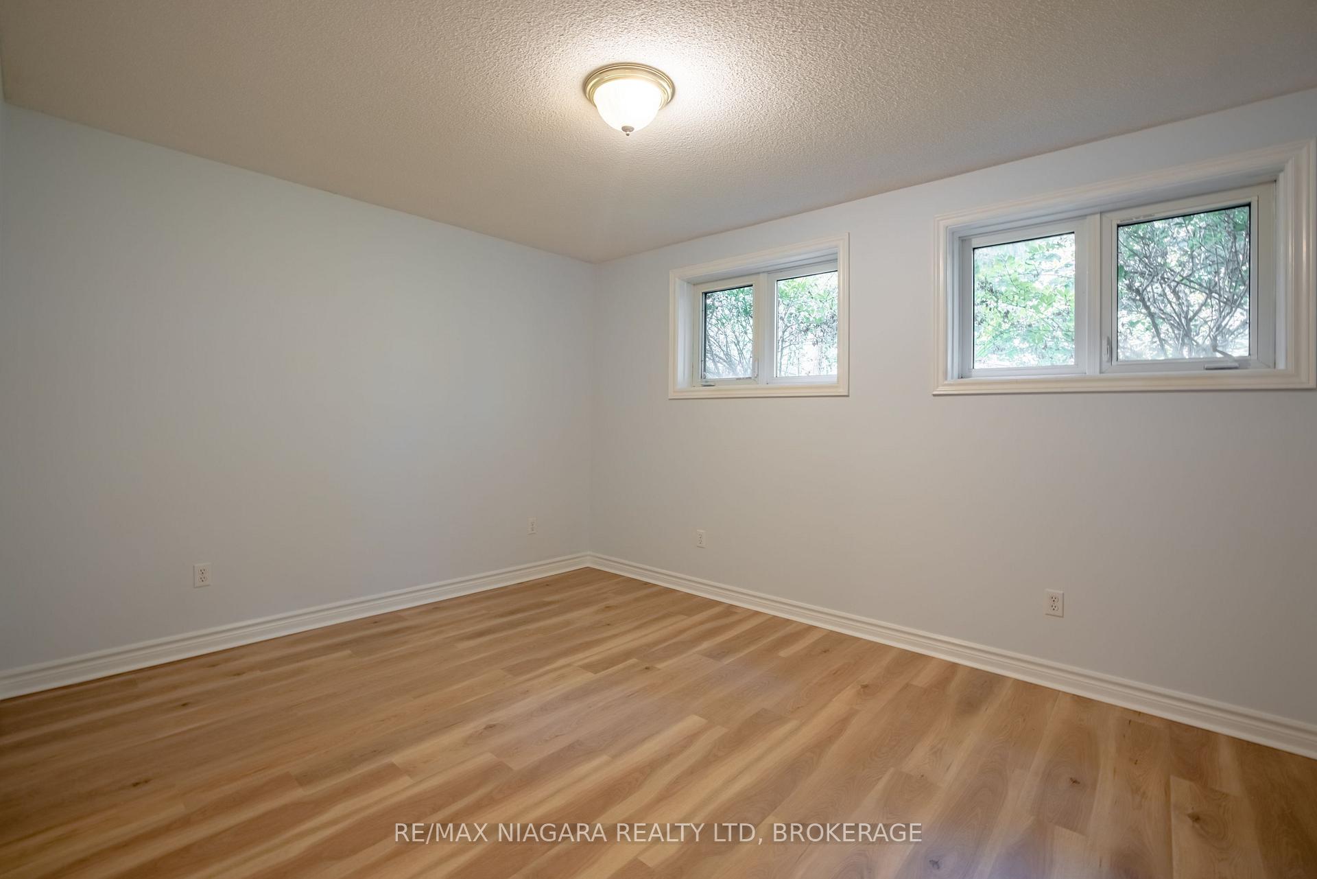 Photo 27 of 122 Welland Road, Pelham, Fonthill — HOMEH