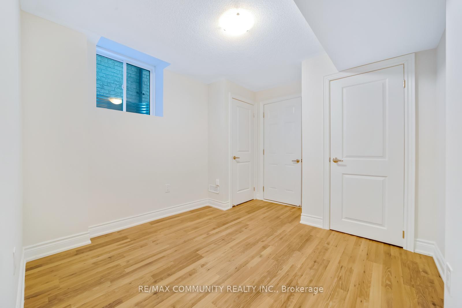 Photo 32 of 1024 Skyridge Boulevard, Pickering, Rural Pickering — HOMEH