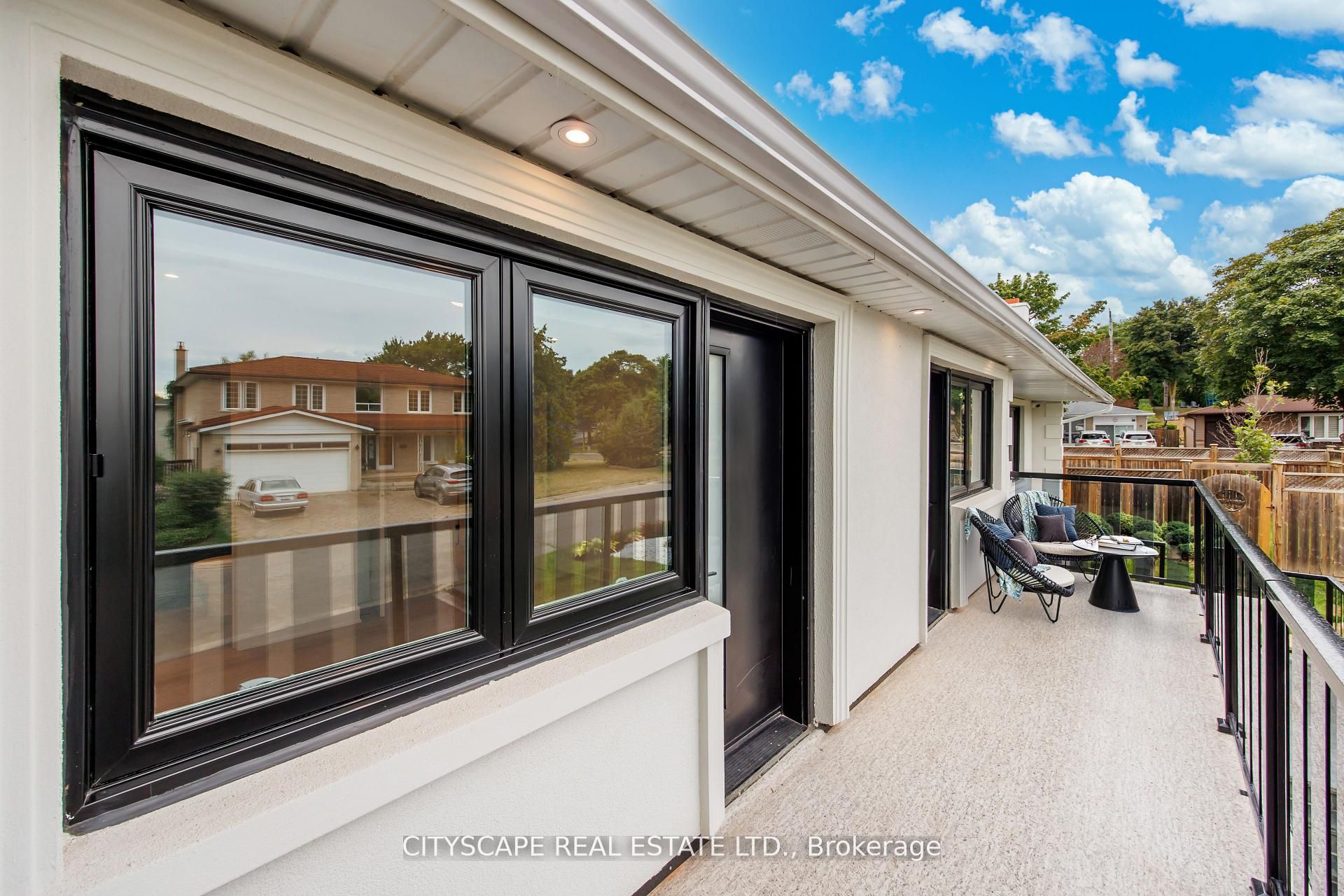 Photo 70 of 6 Portree Crescent, Markham, Royal Orchard — HOMEH