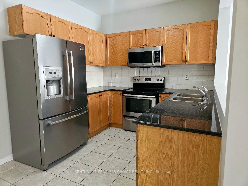 Photo 6 of 561 Lott Crescent, Milton, Coates — HOMEH