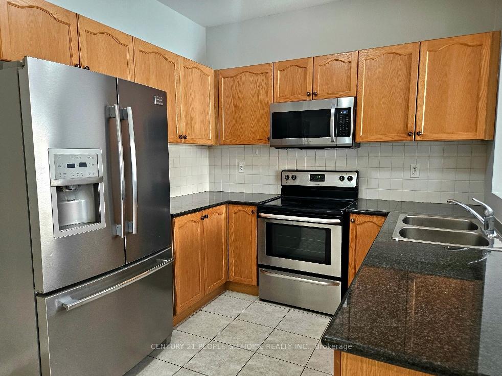 Photo 7 of 561 Lott Crescent, Milton, Coates — HOMEH