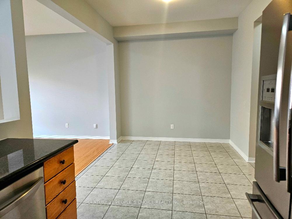 Photo 27 of 561 Lott Crescent, Milton, Coates — HOMEH