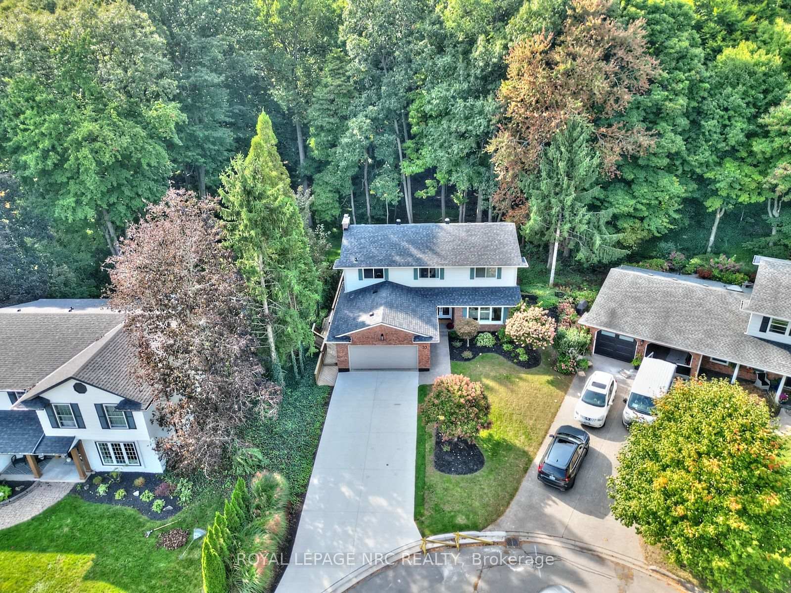 Photo 4 of 33 Berkwood Place, Pelham, Fonthill — HOMEH