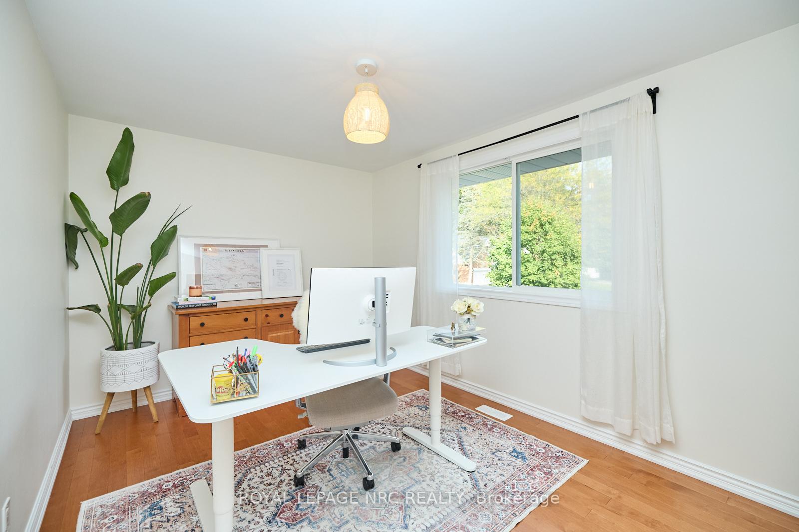 Photo 35 of 33 Berkwood Place, Pelham, Fonthill — HOMEH