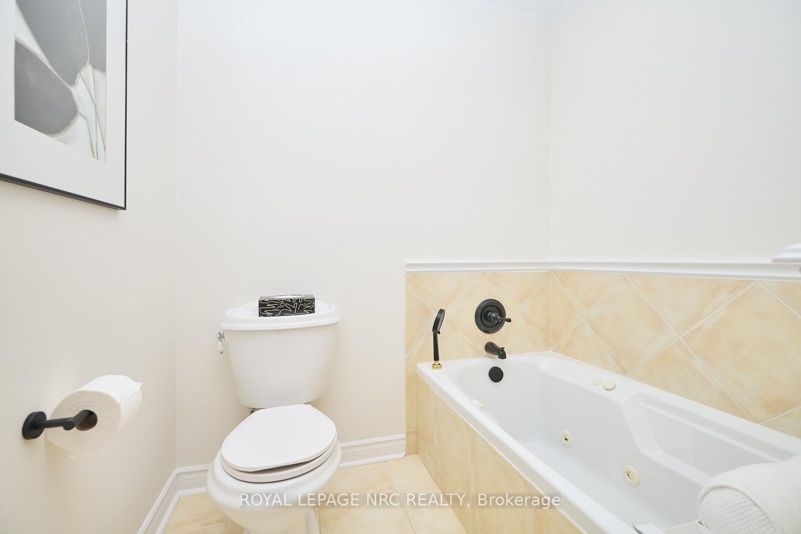 Photo 38 of 33 Berkwood Place, Pelham, Fonthill — HOMEH