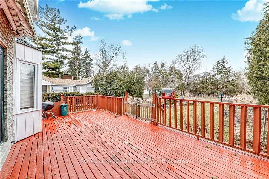 Photo 18 of 160 Twyn Rivers Drive, Pickering, Rougemount — HOMEH