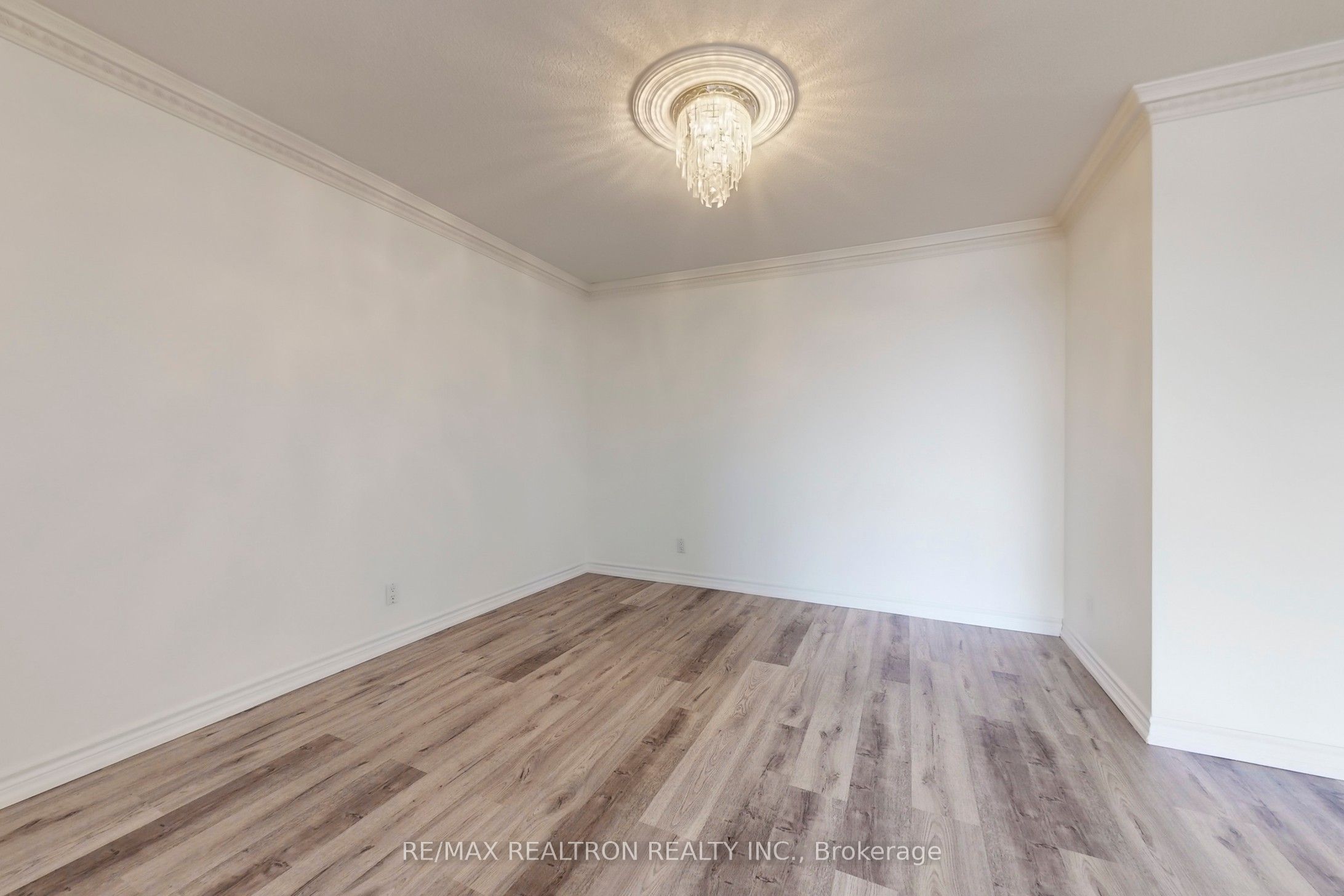 Photo 17 of Unit 1107, 265 Ridley Boulevard, Toronto, Bedford Park-Nortown — HOMEH